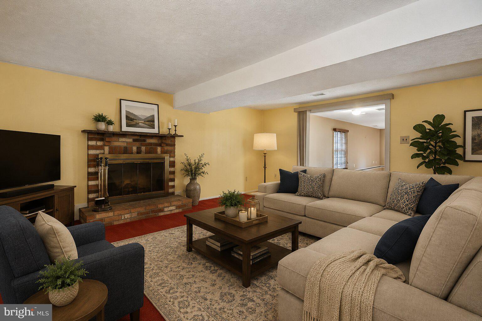 NEWINGTON STATION - Residential