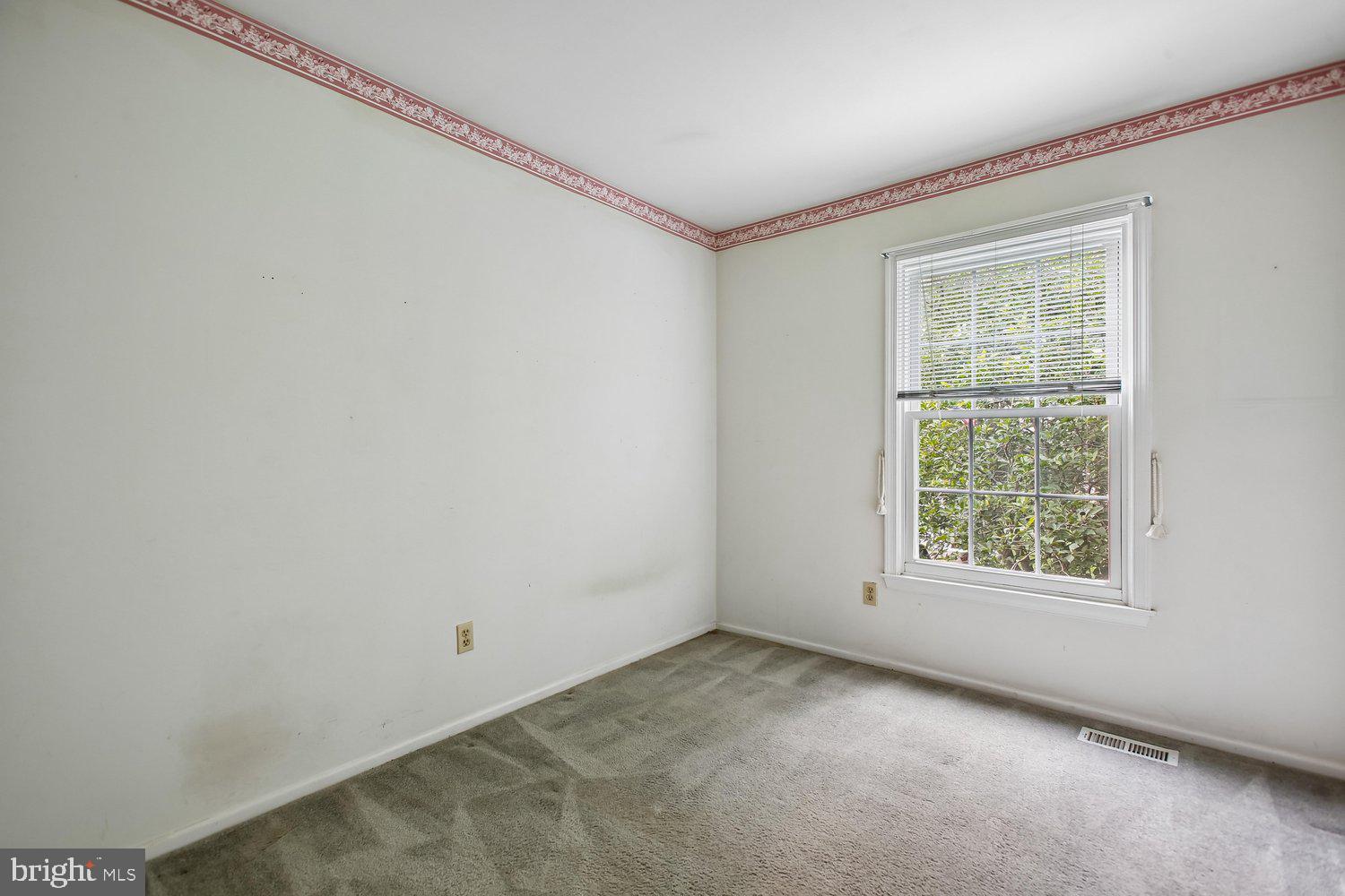 NEWINGTON STATION - Residential