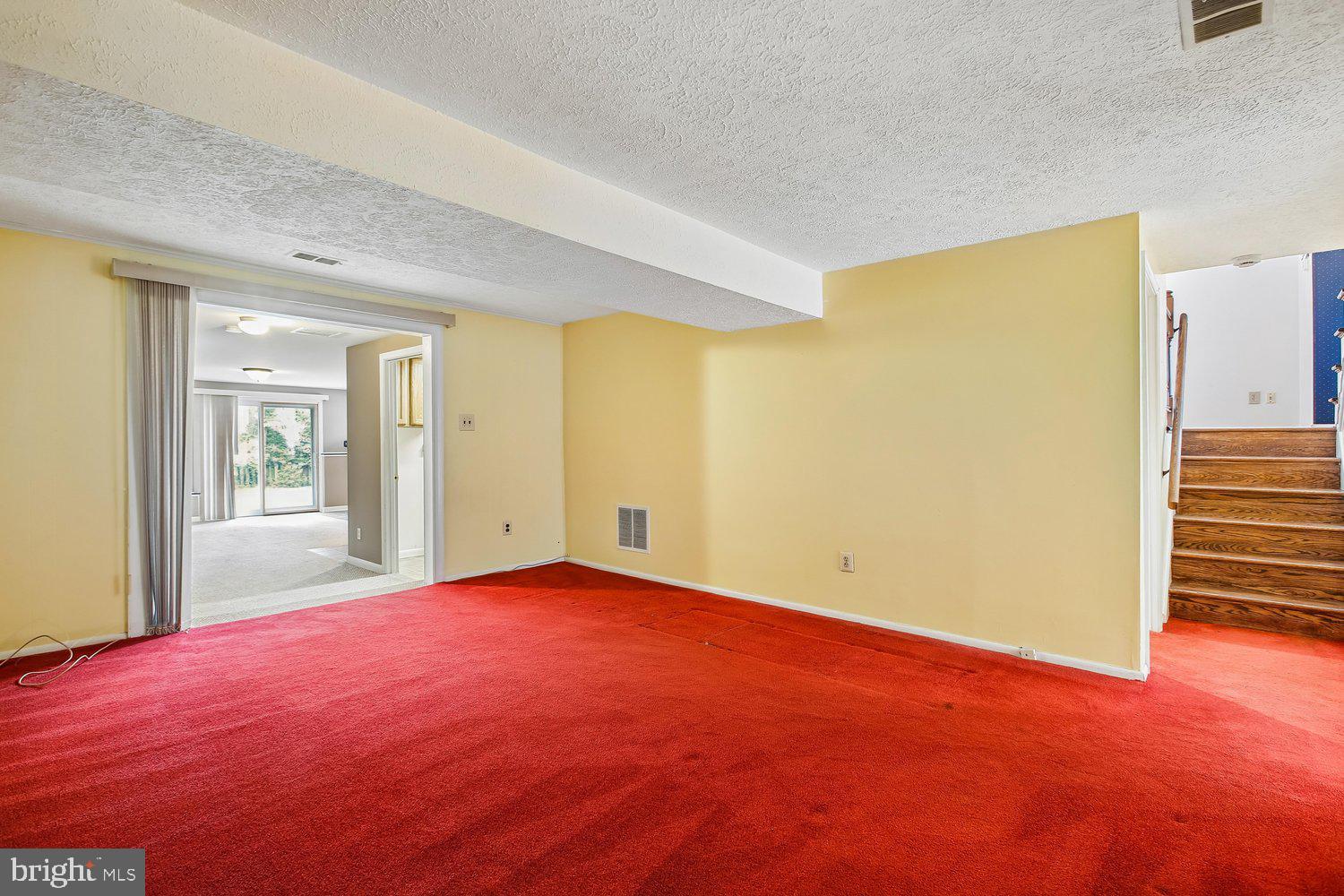 NEWINGTON STATION - Residential