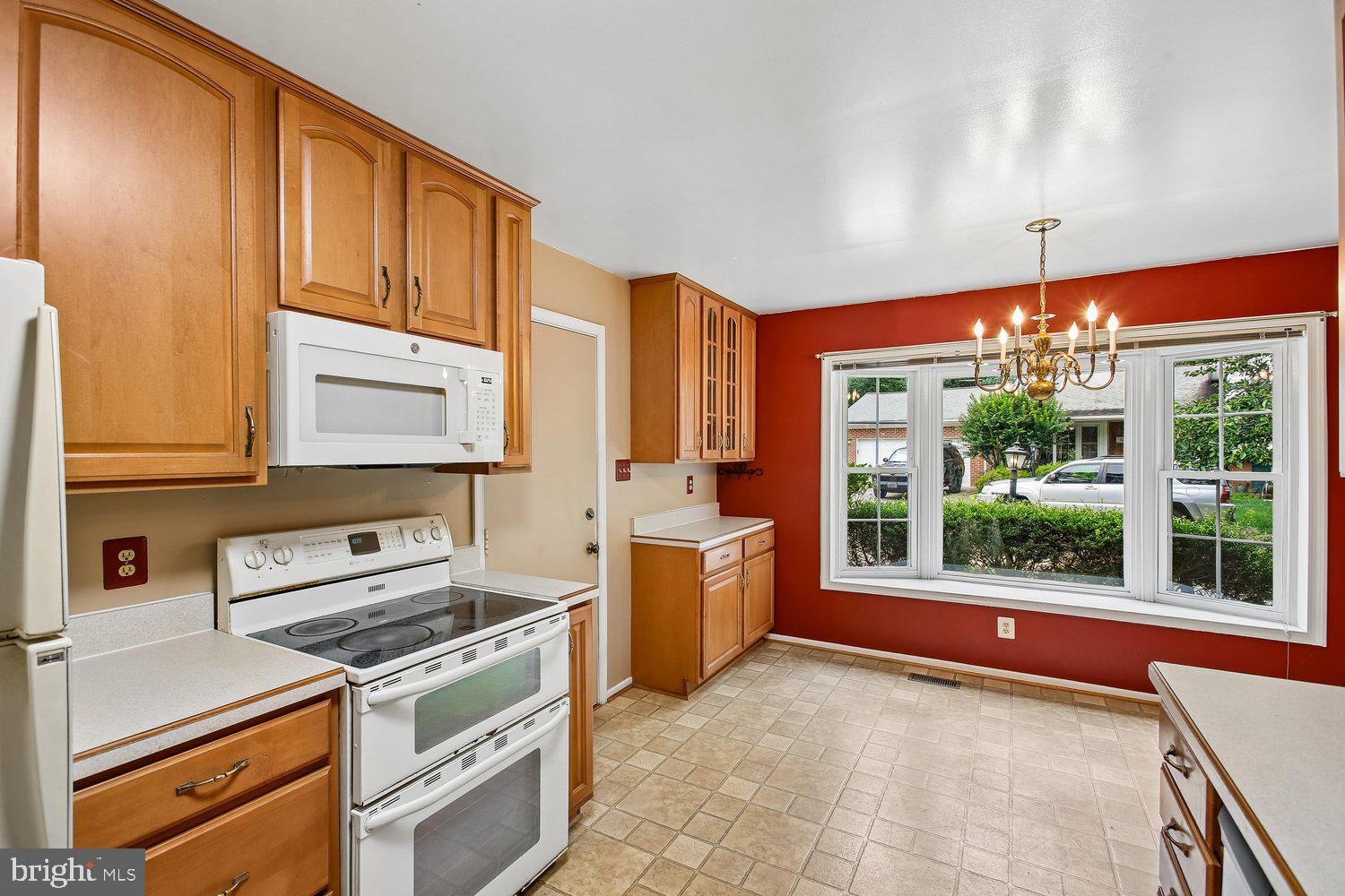 NEWINGTON STATION - Residential