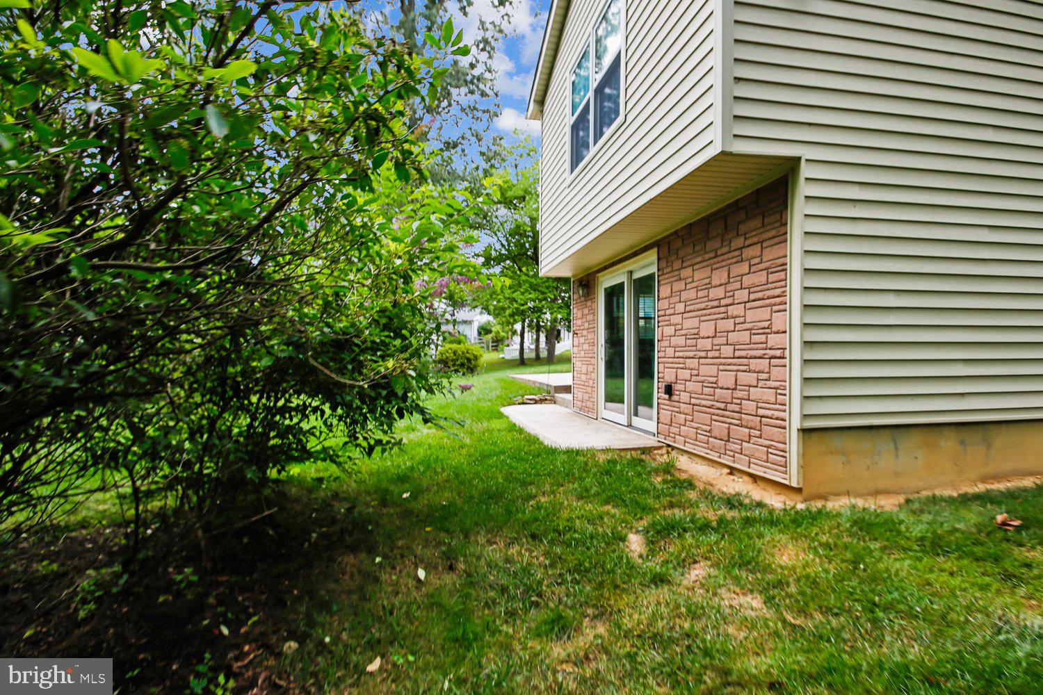 NEWINGTON STATION - Residential