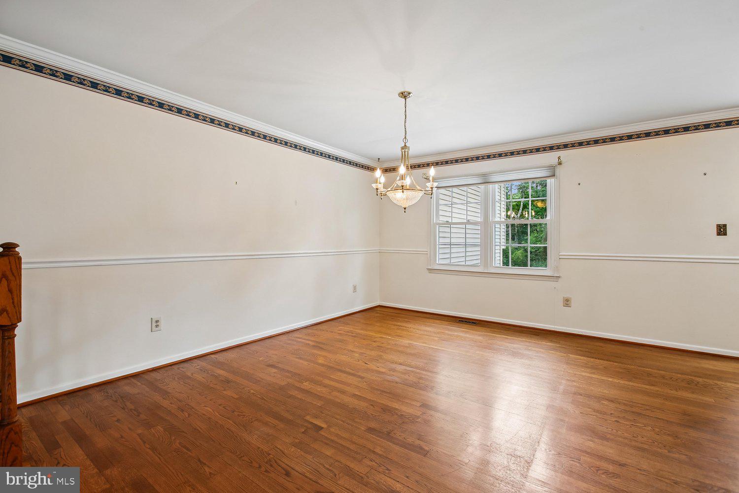 NEWINGTON STATION - Residential
