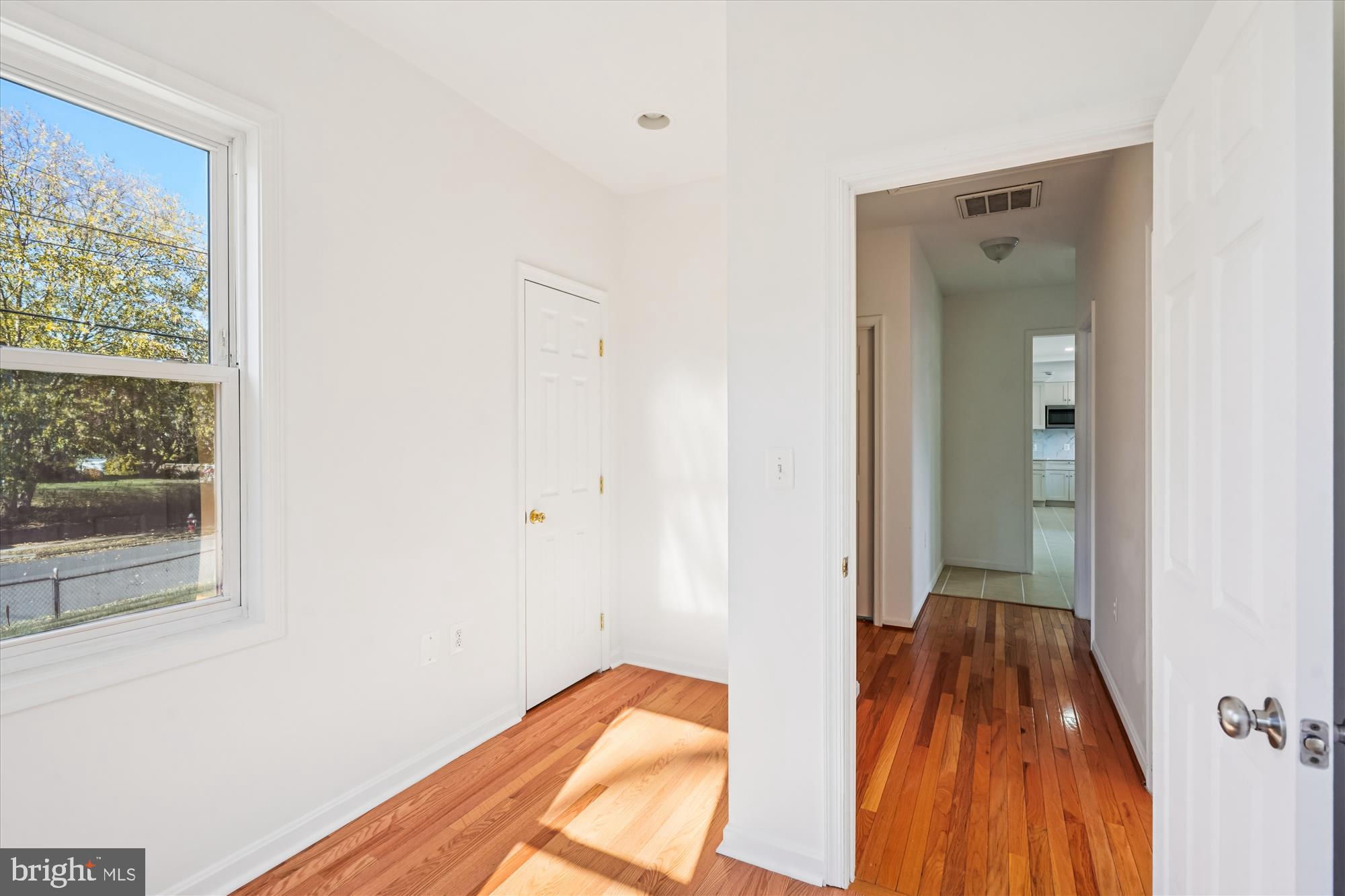 ANNALEE HEIGHTS - Residential