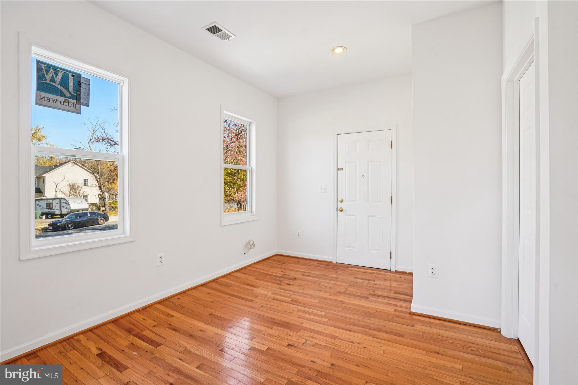ANNALEE HEIGHTS - Residential