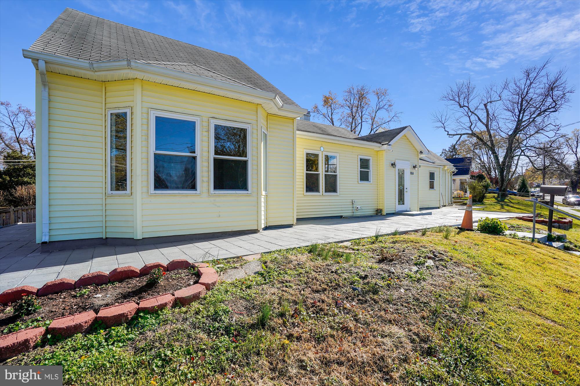 ANNALEE HEIGHTS - Residential