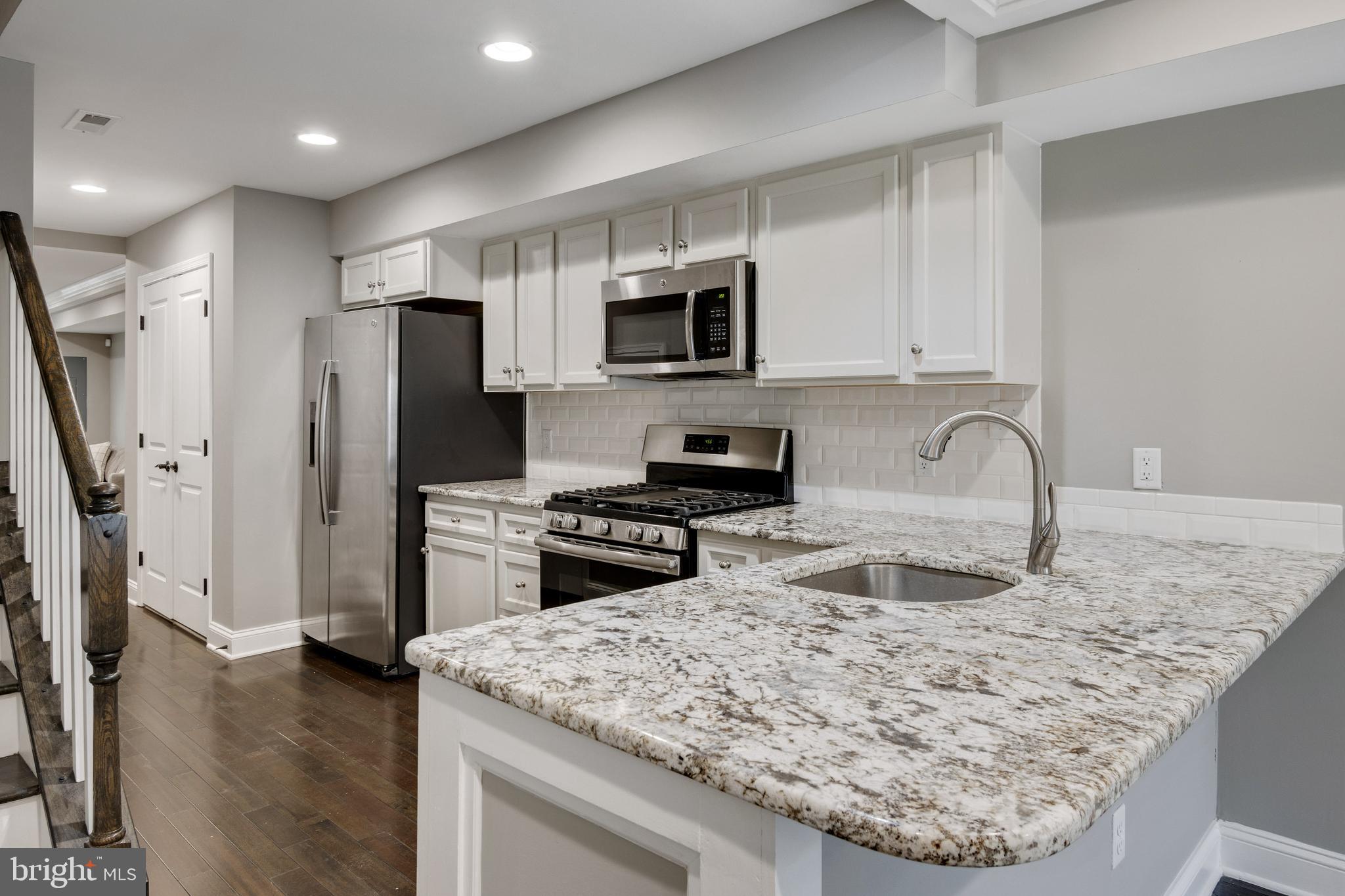 CANTON - Residential