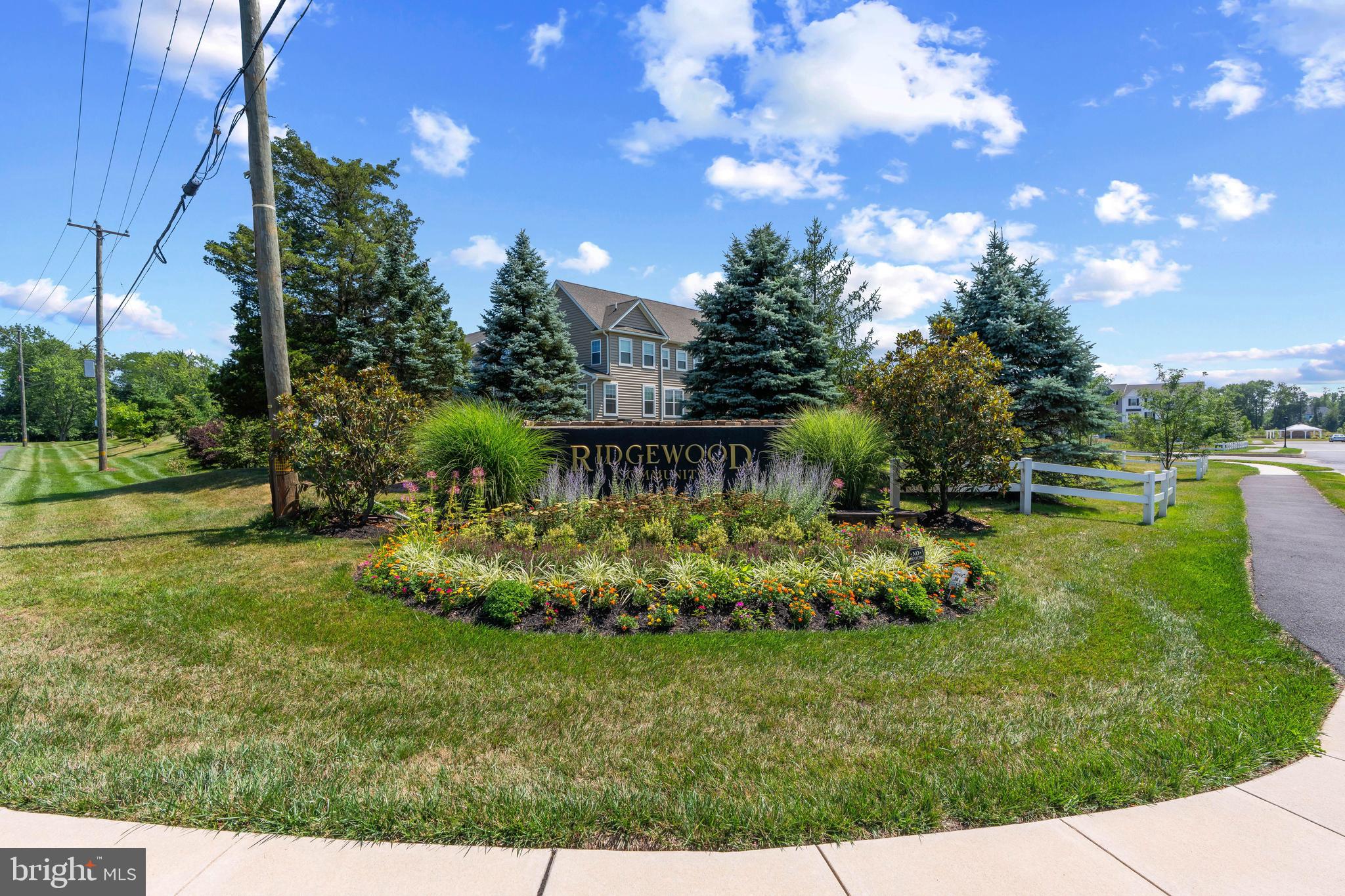 ENCLAVE AT RIDGEWOOD - Residential