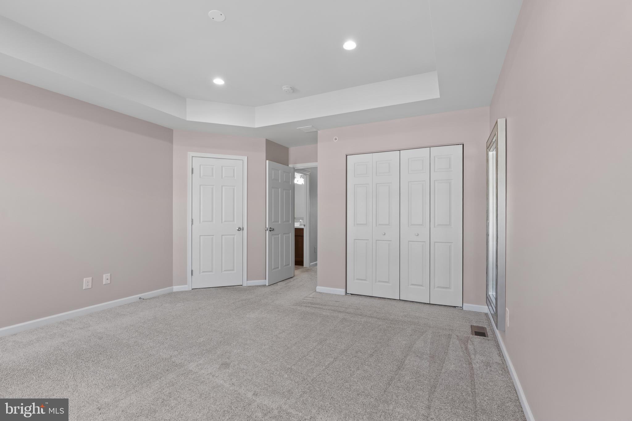 ENCLAVE AT RIDGEWOOD - Residential
