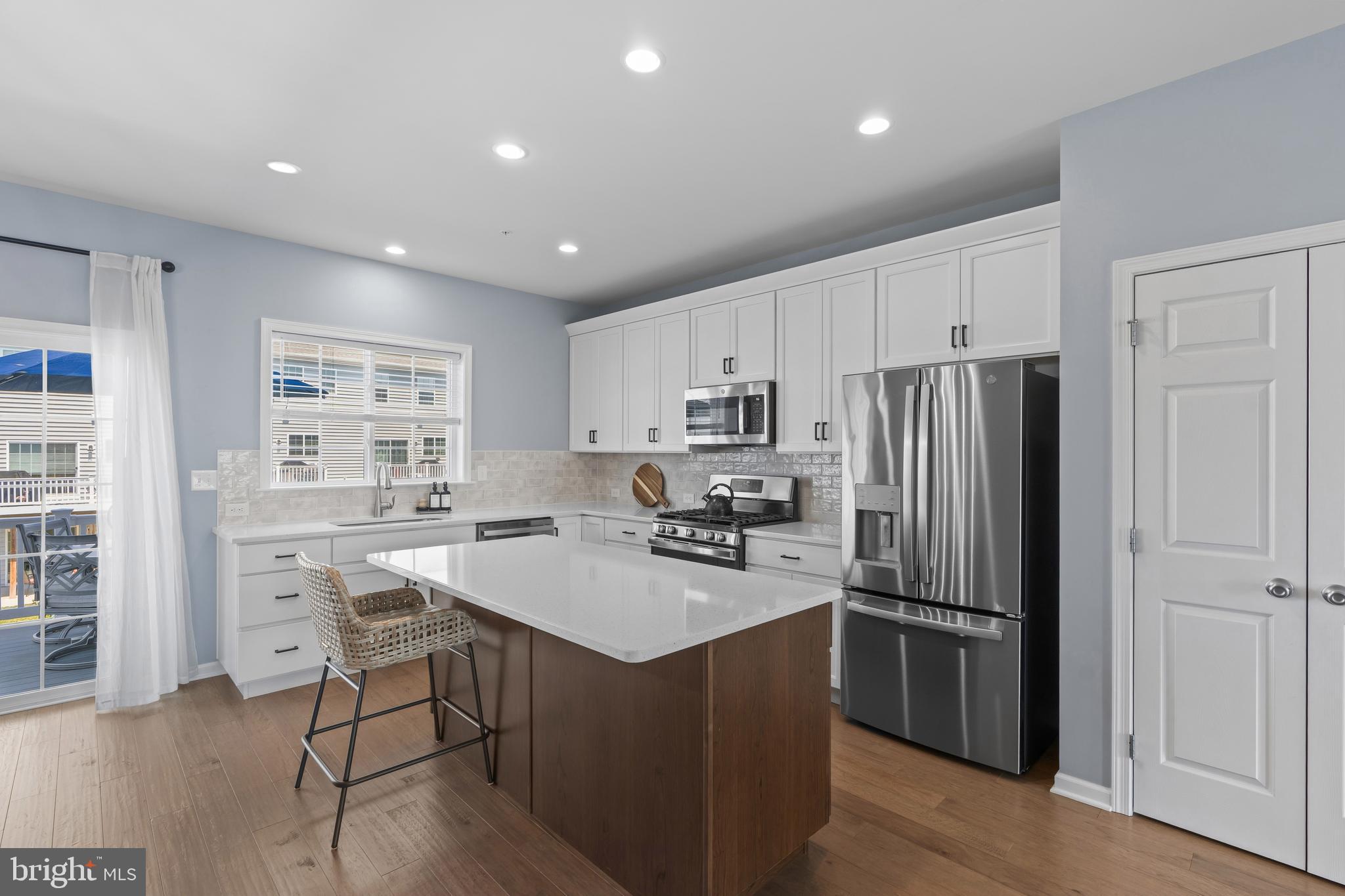 ENCLAVE AT RIDGEWOOD - Residential