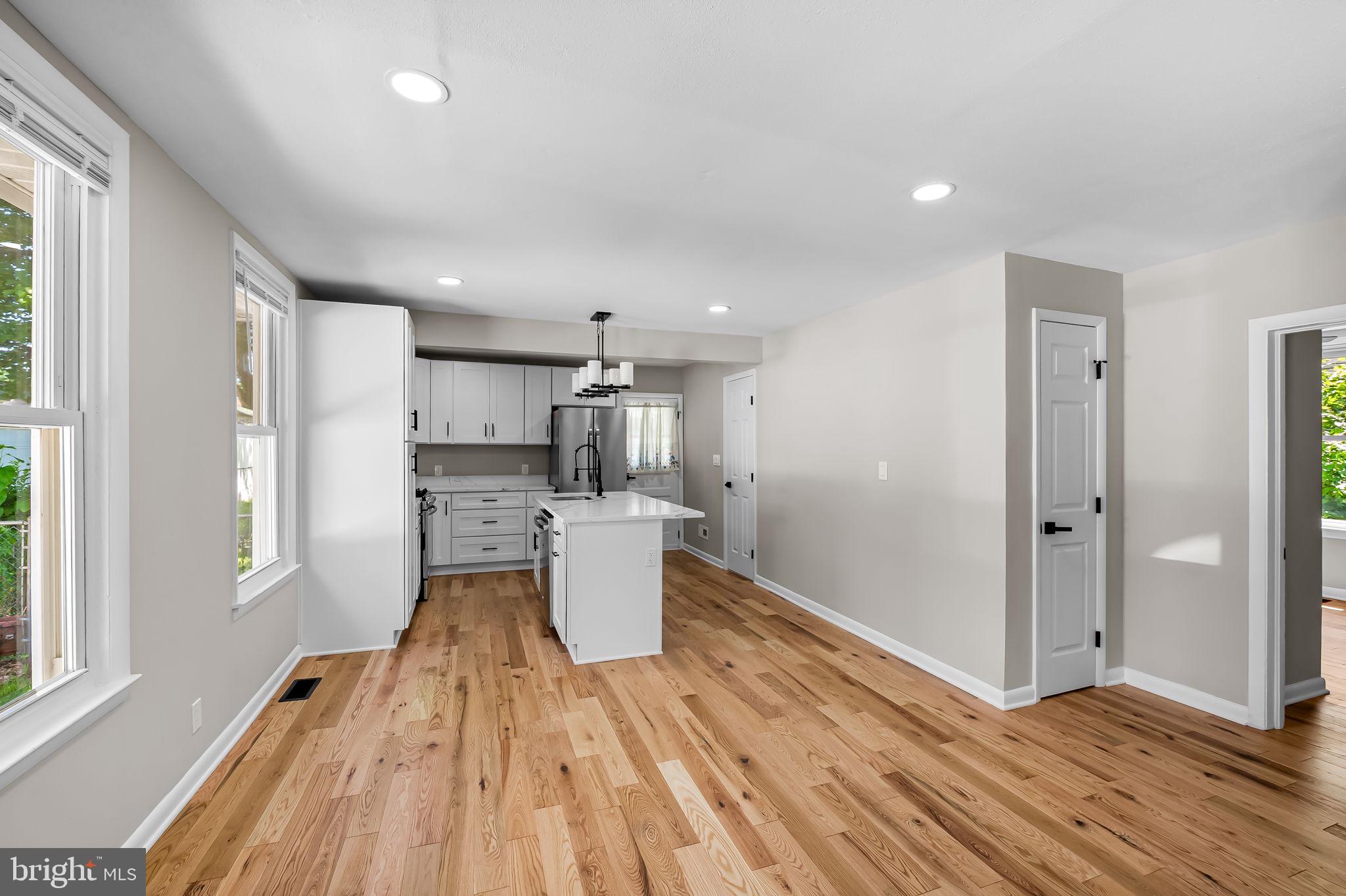 PARKVILLE - Residential