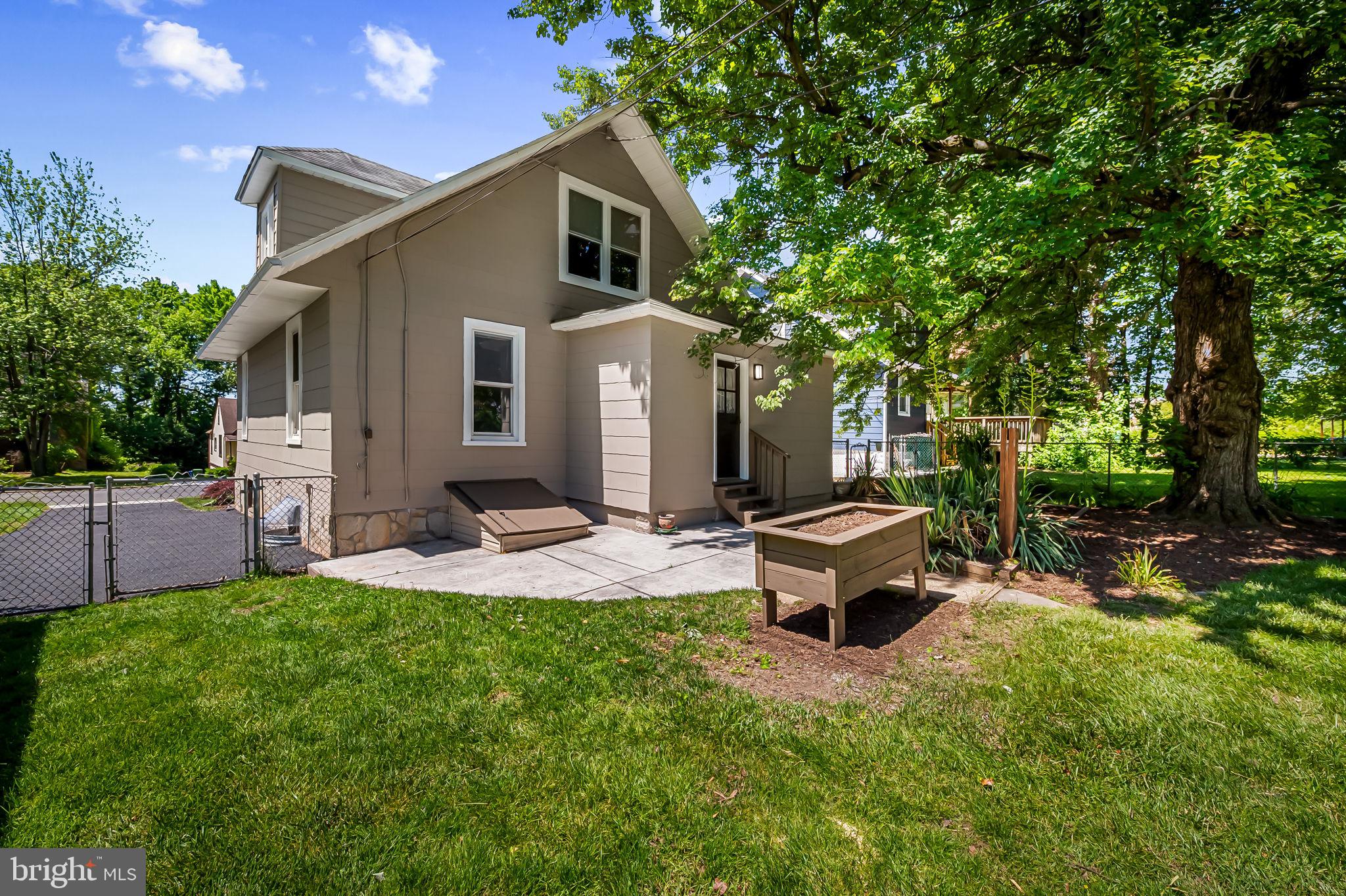 PARKVILLE - Residential