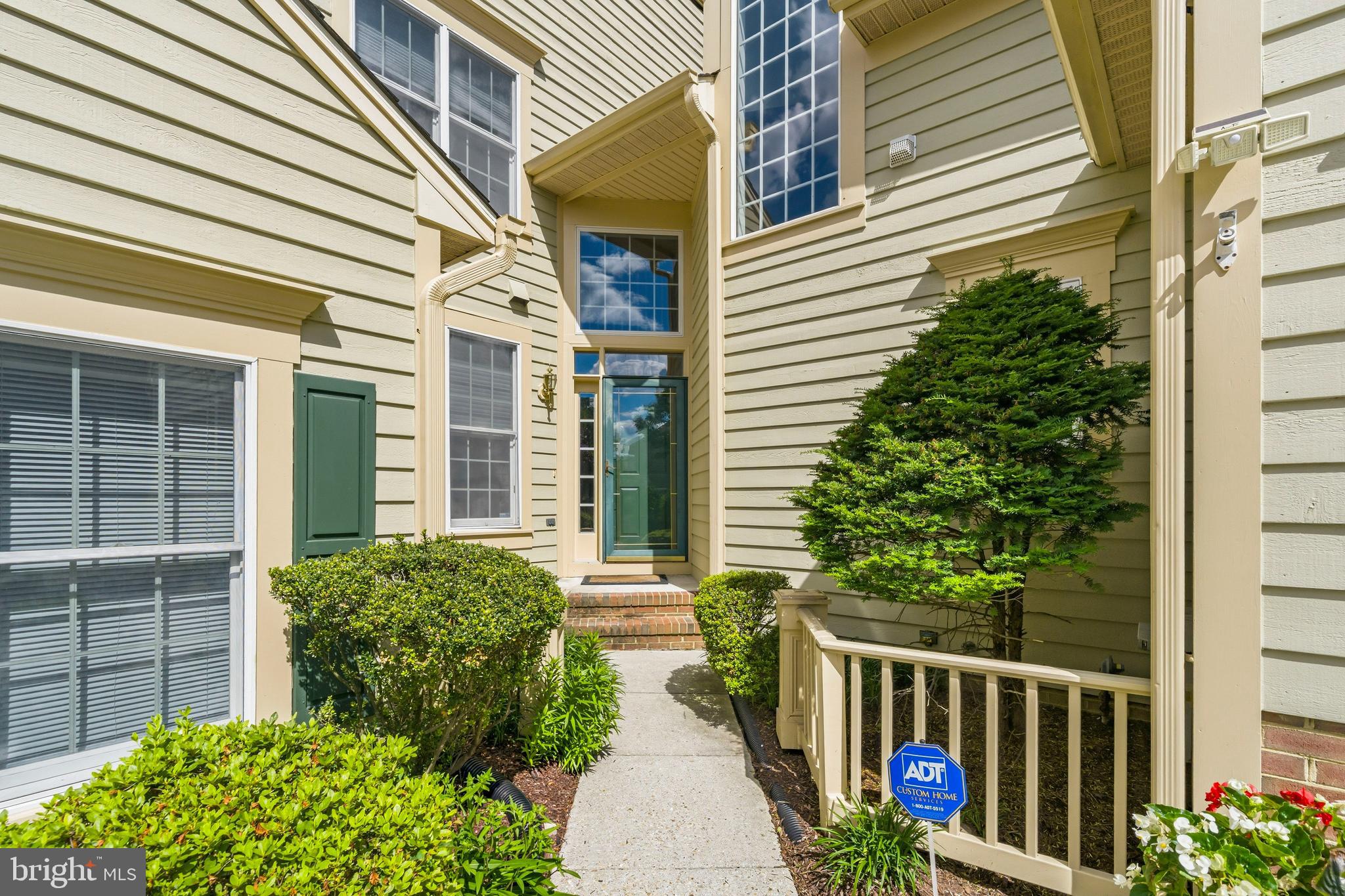 VILLAGE OF HARPERS CHOICE - Residential