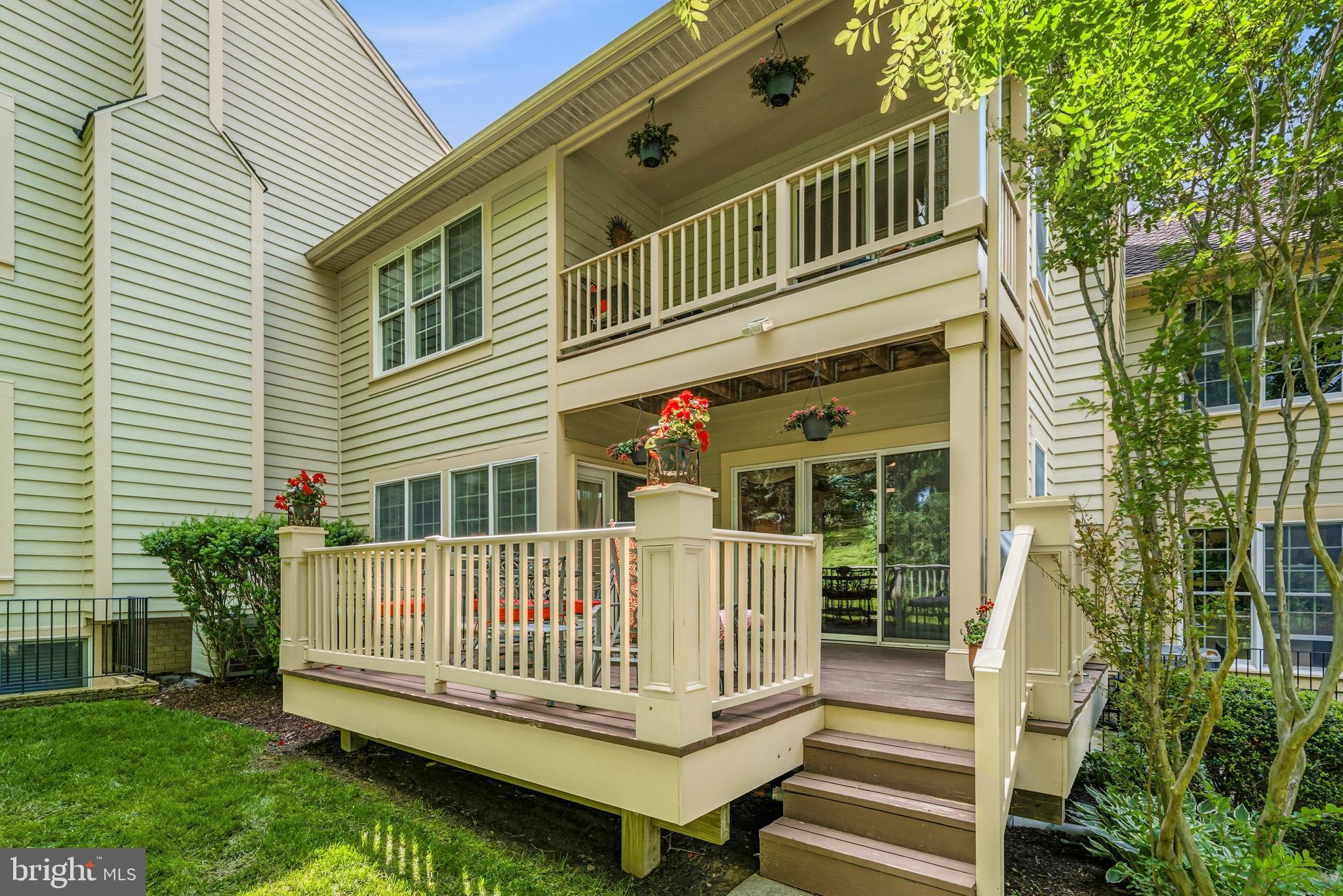 VILLAGE OF HARPERS CHOICE - Residential
