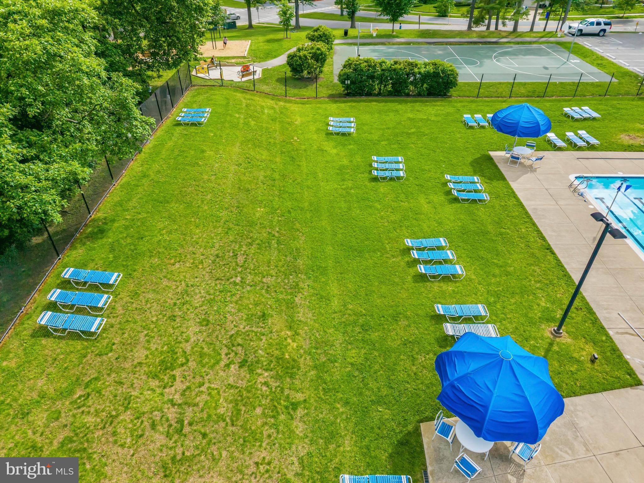 VILLAGE OF HARPERS CHOICE - Residential