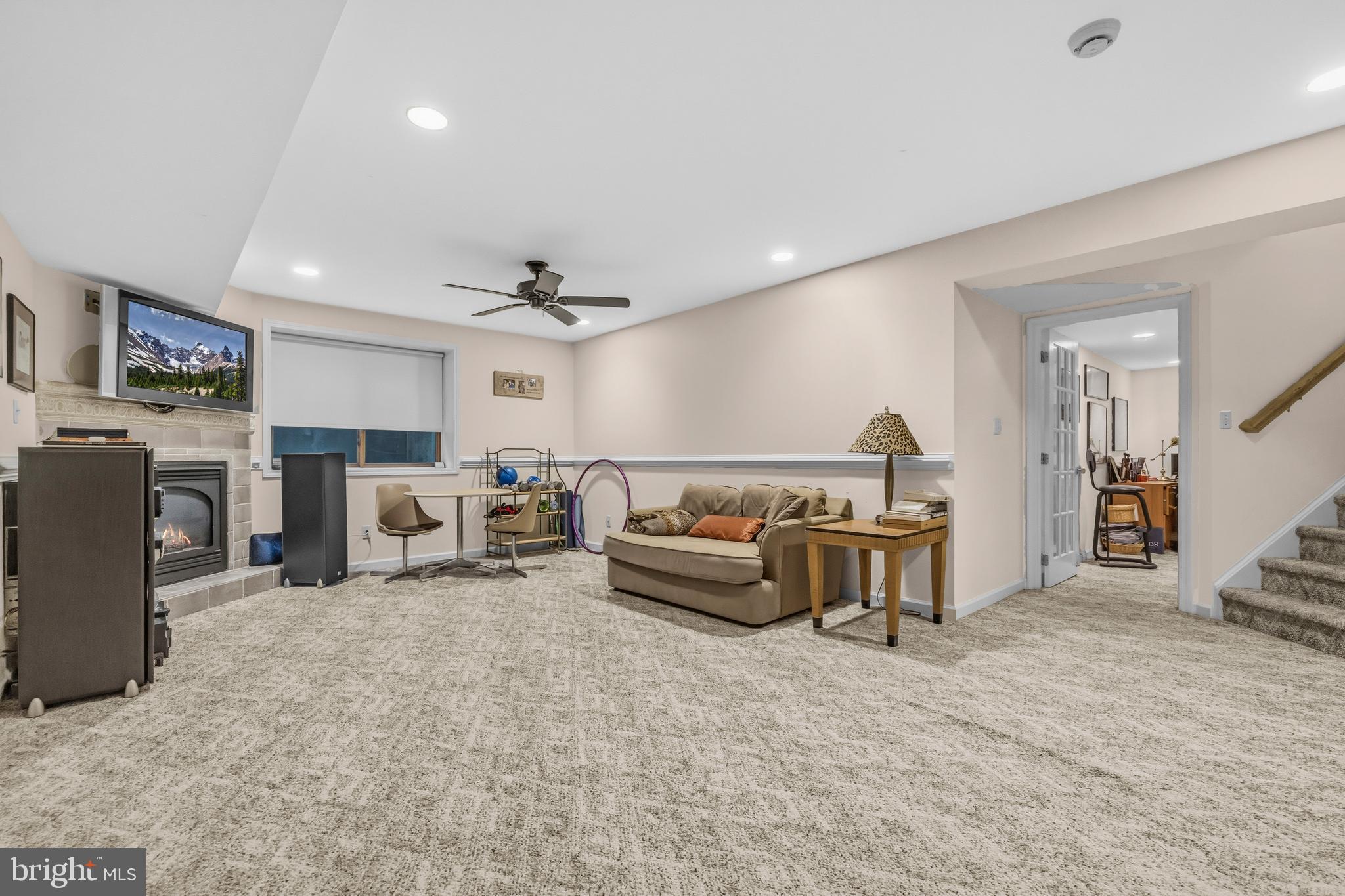 VILLAGE OF HARPERS CHOICE - Residential