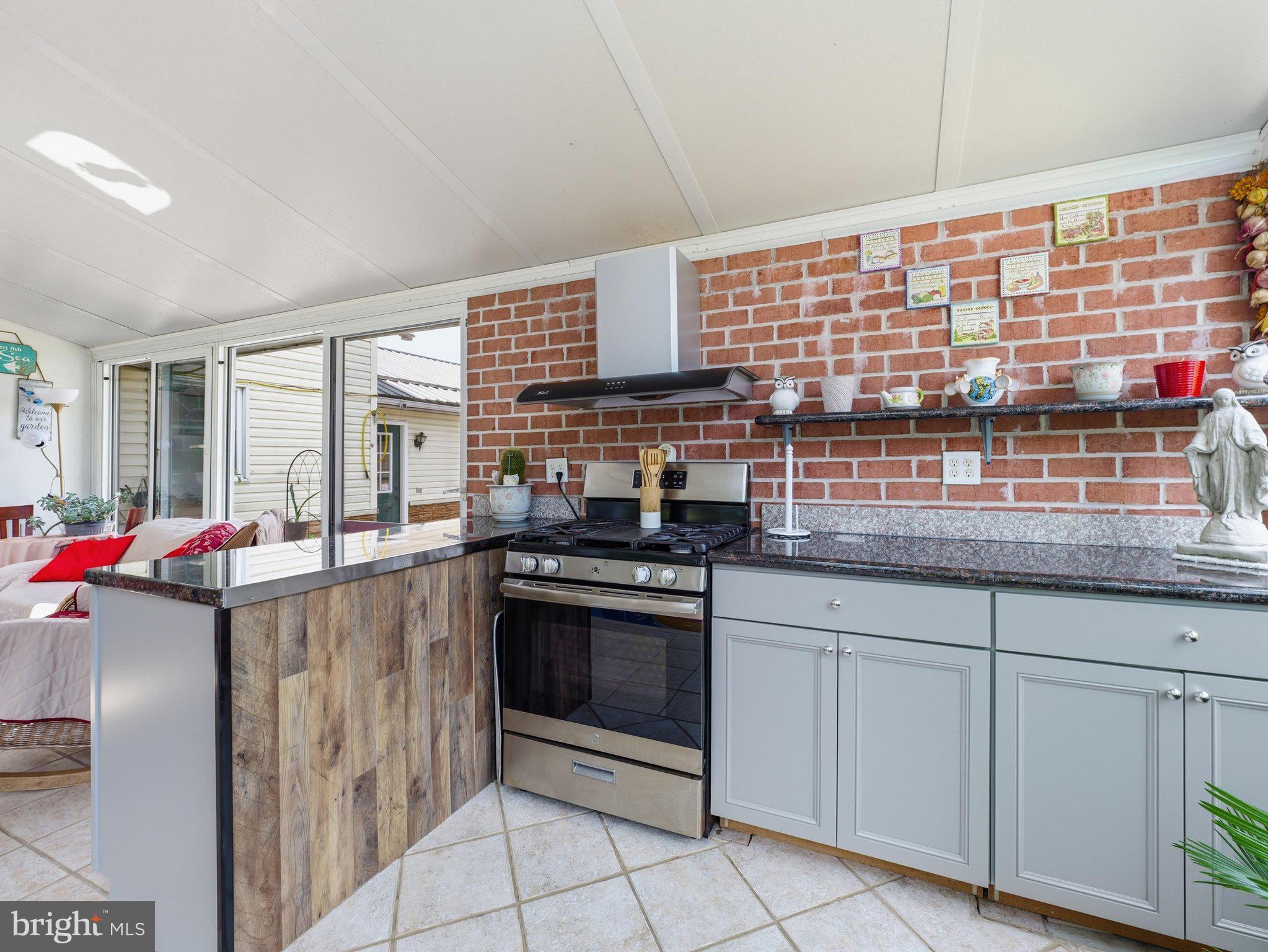 SCOTT GREENE ESTATES - Residential
