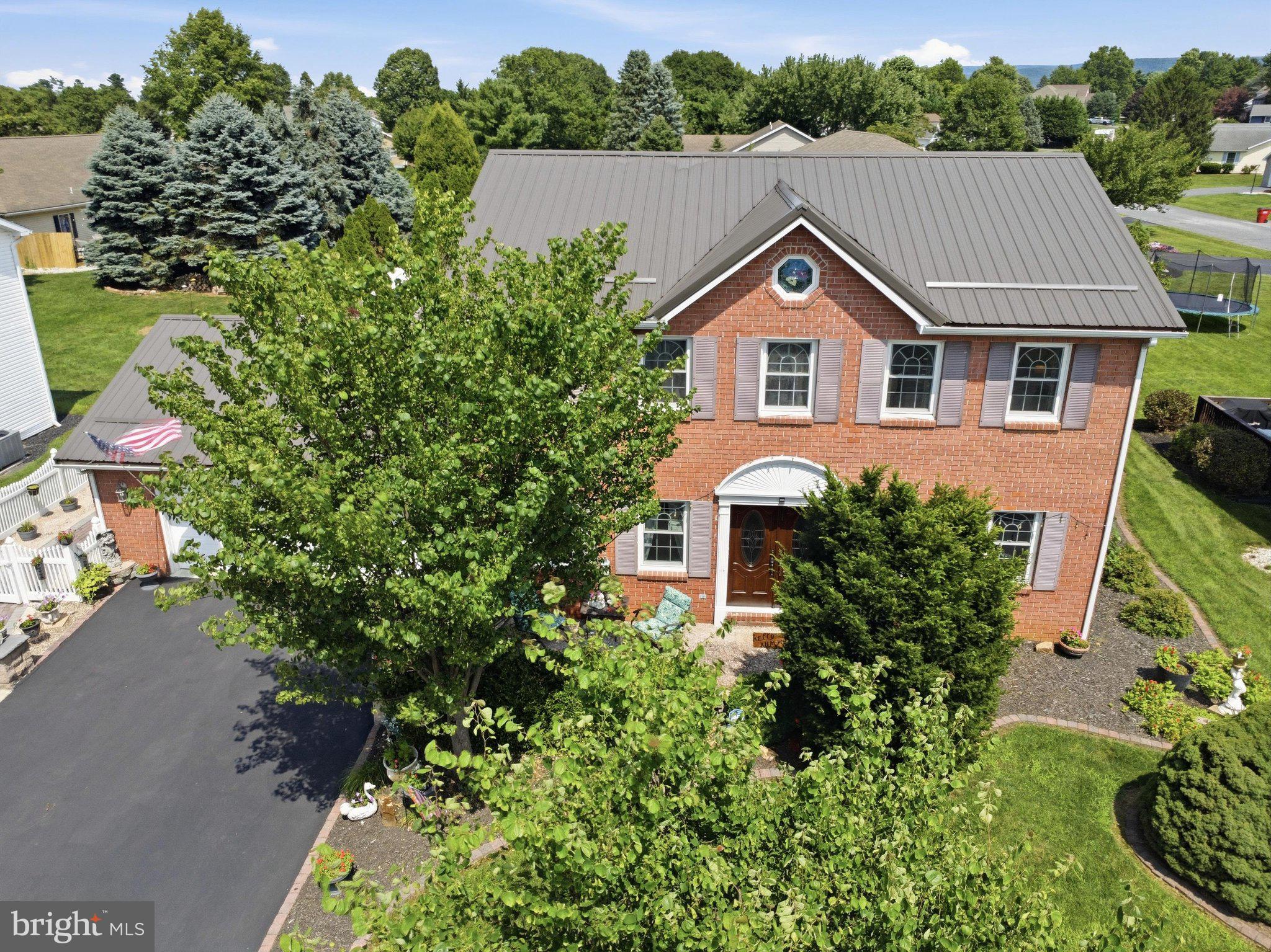 SCOTT GREENE ESTATES - Residential