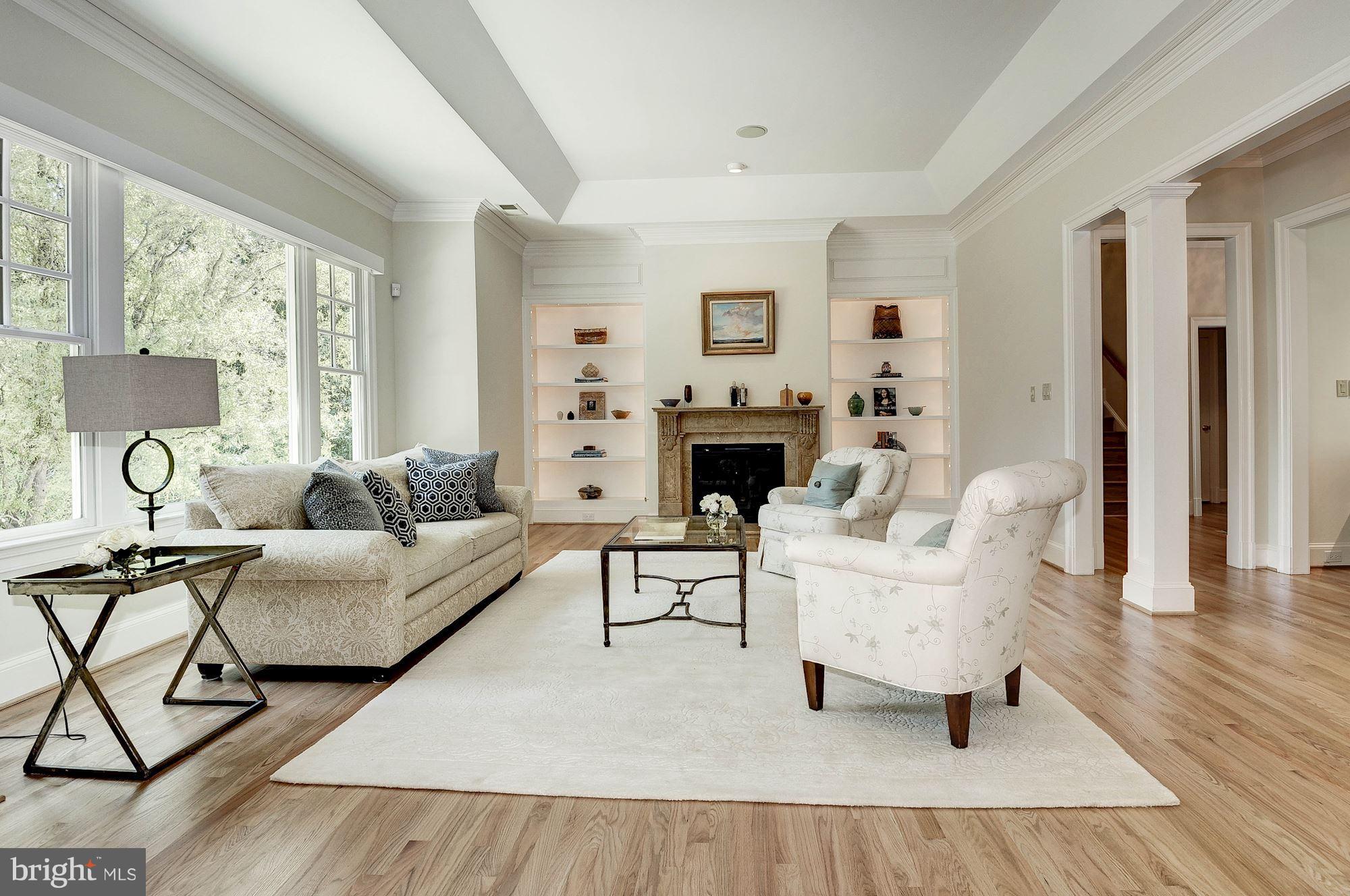 WOODHAVEN - Residential