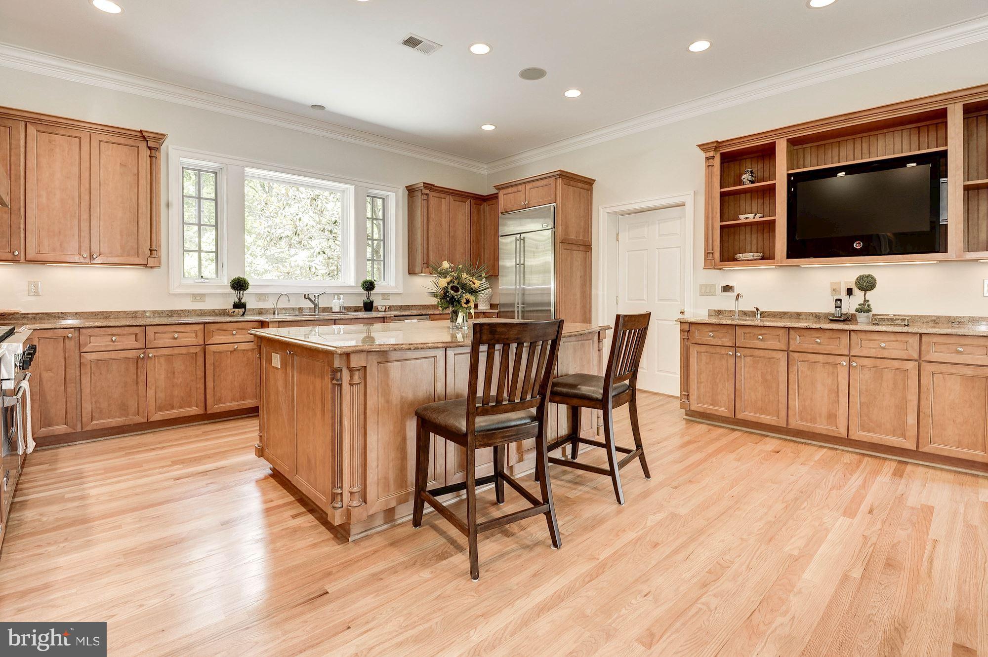 WOODHAVEN - Residential
