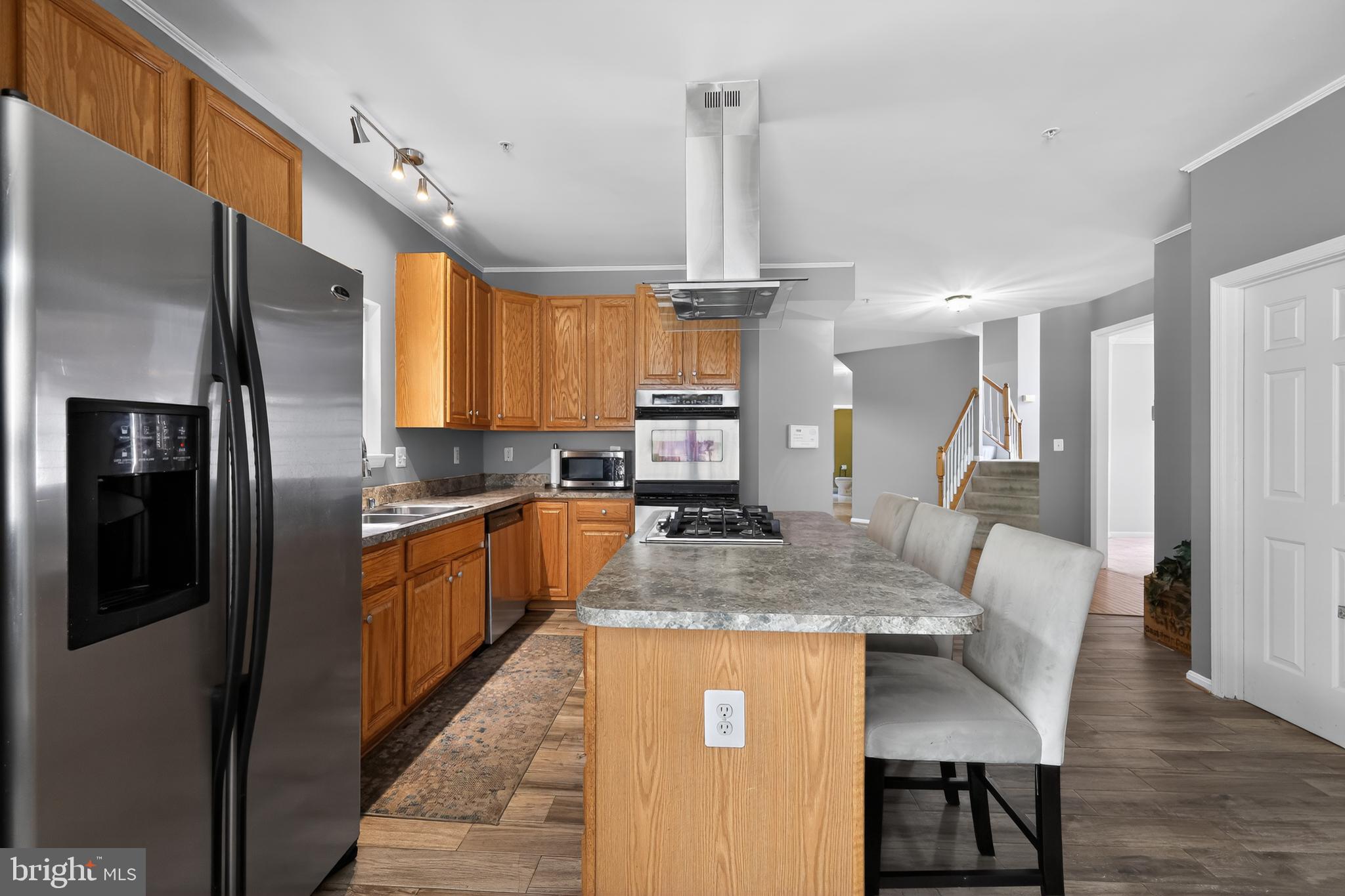 HILLANTRAE - Residential