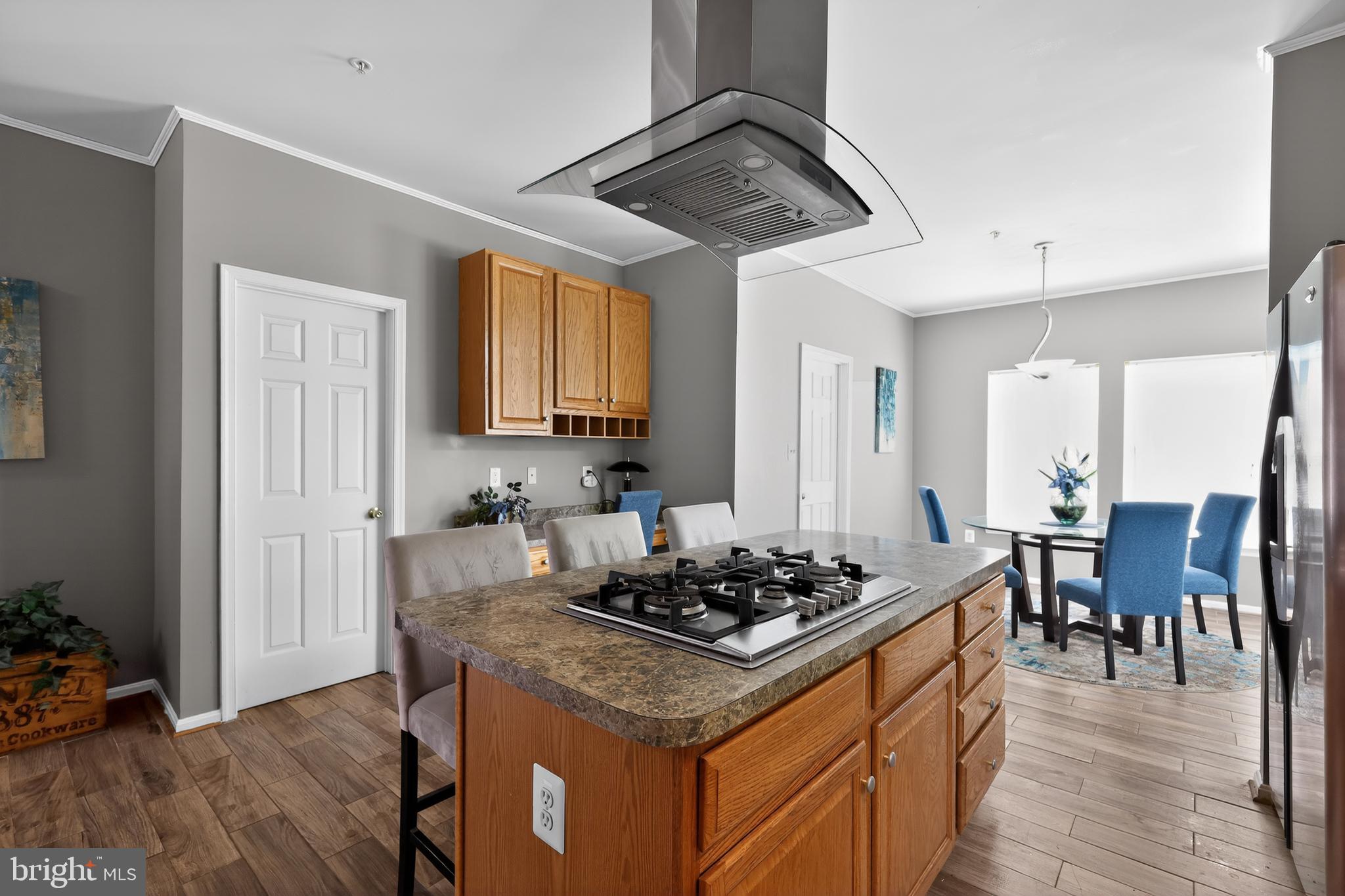 HILLANTRAE - Residential
