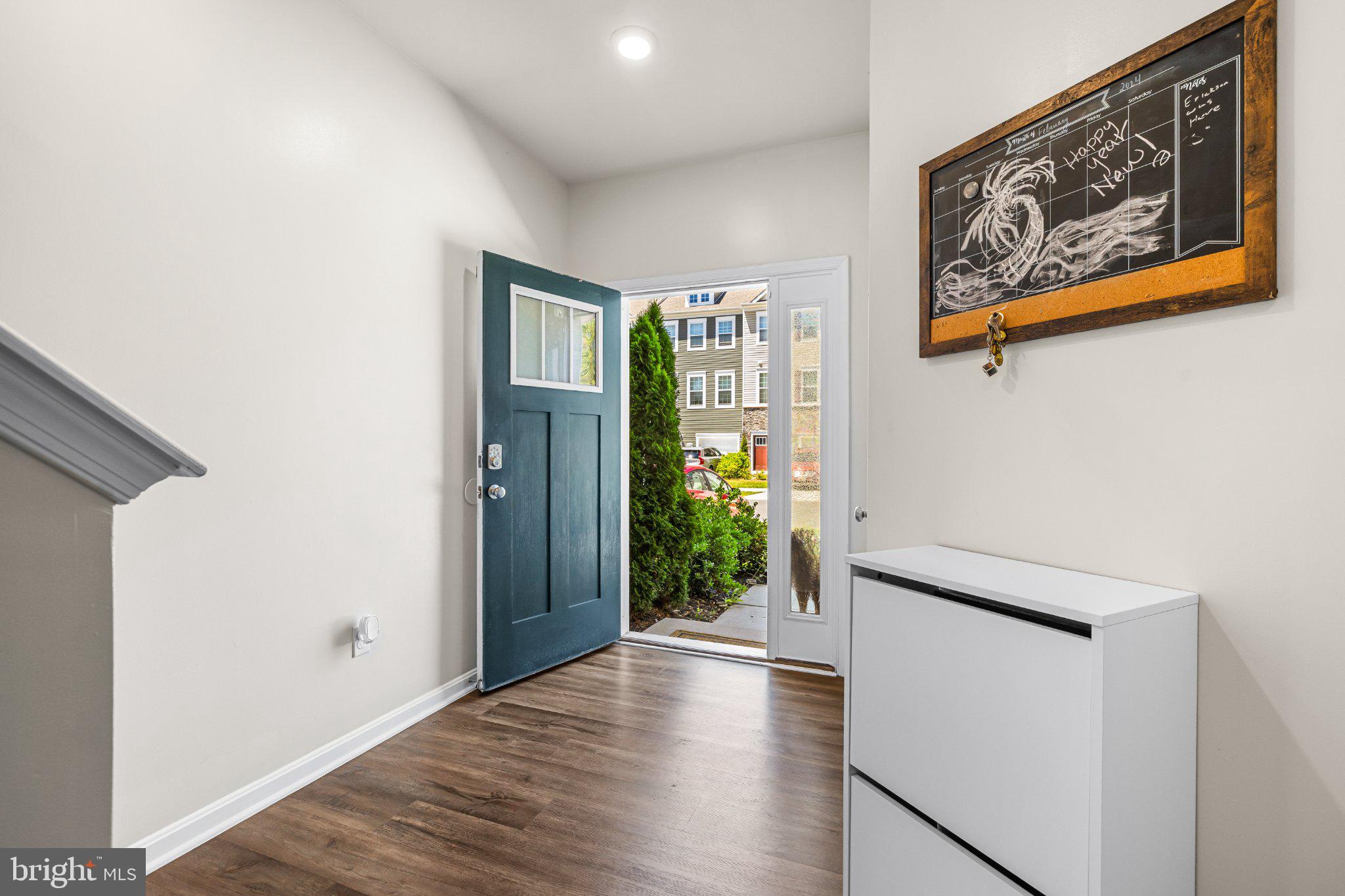 SEVEN OAKS - Residential