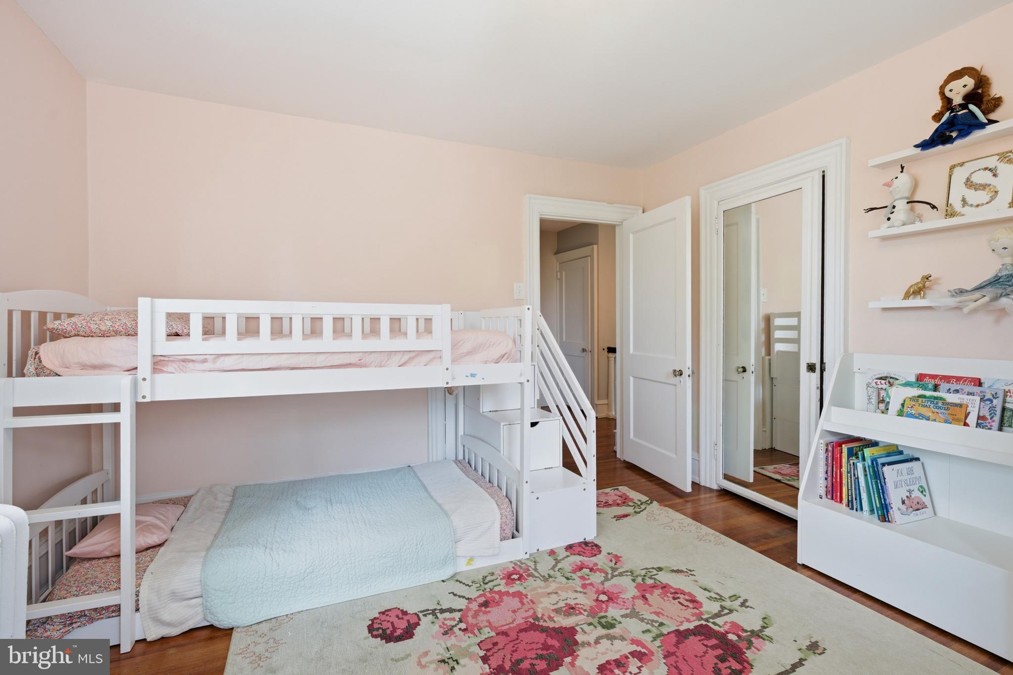 BRYN MAWR - Residential