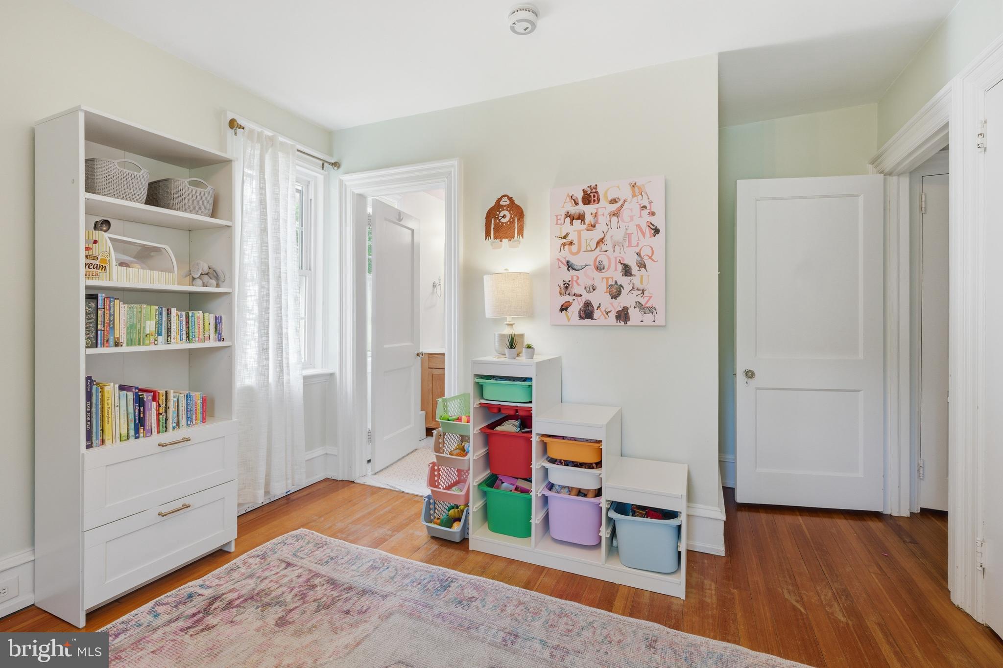 BRYN MAWR - Residential