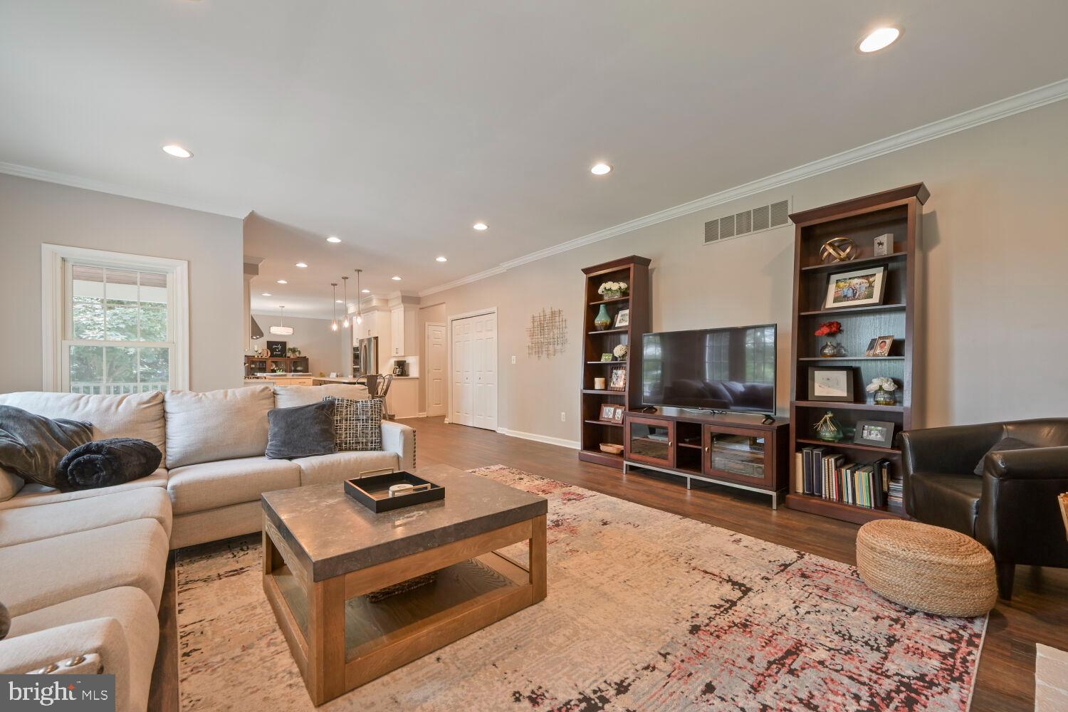 HARVEST FARMS - Residential