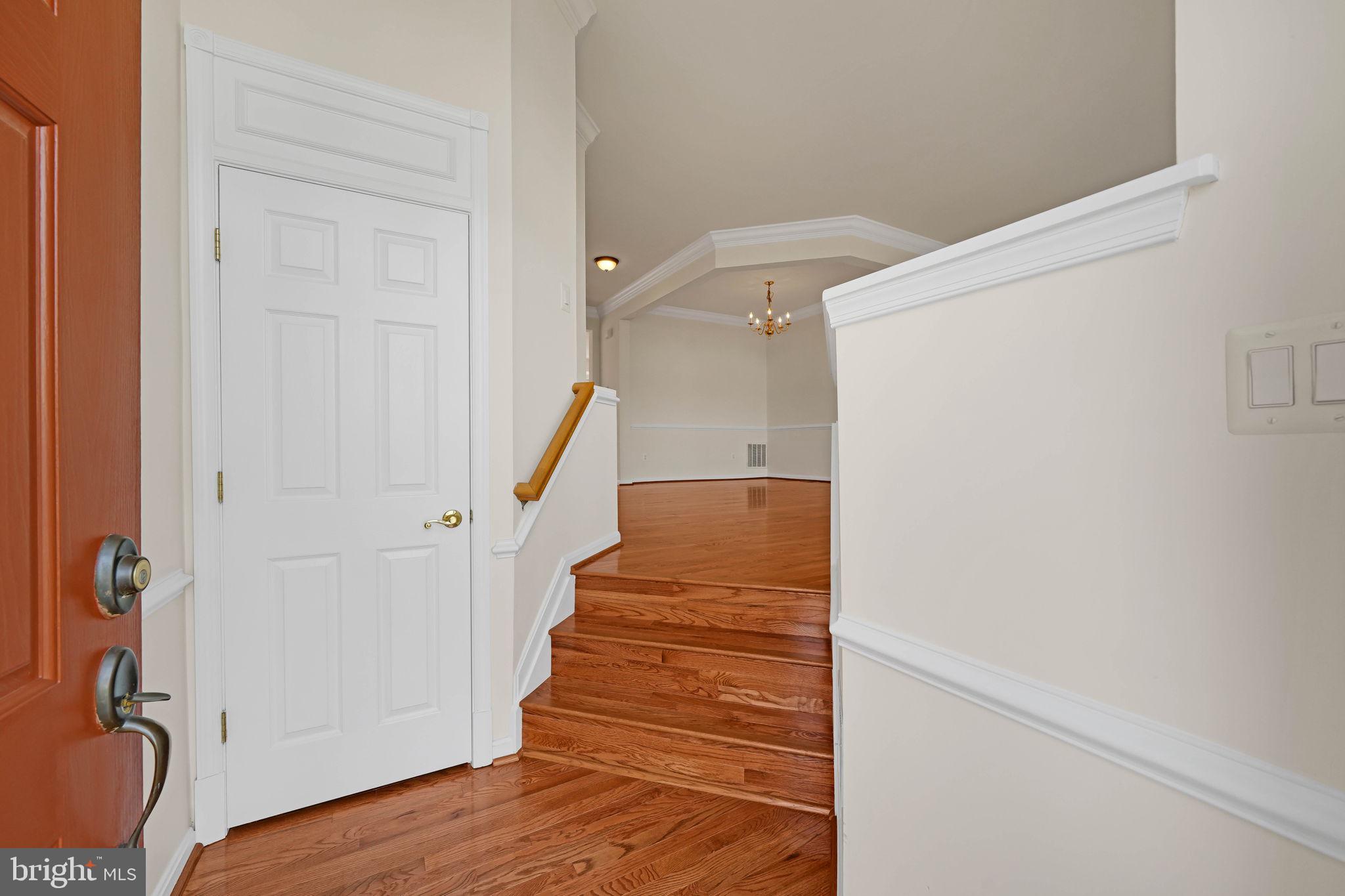 MCNAIR FARMS LANDBAY 6 - Residential Lease