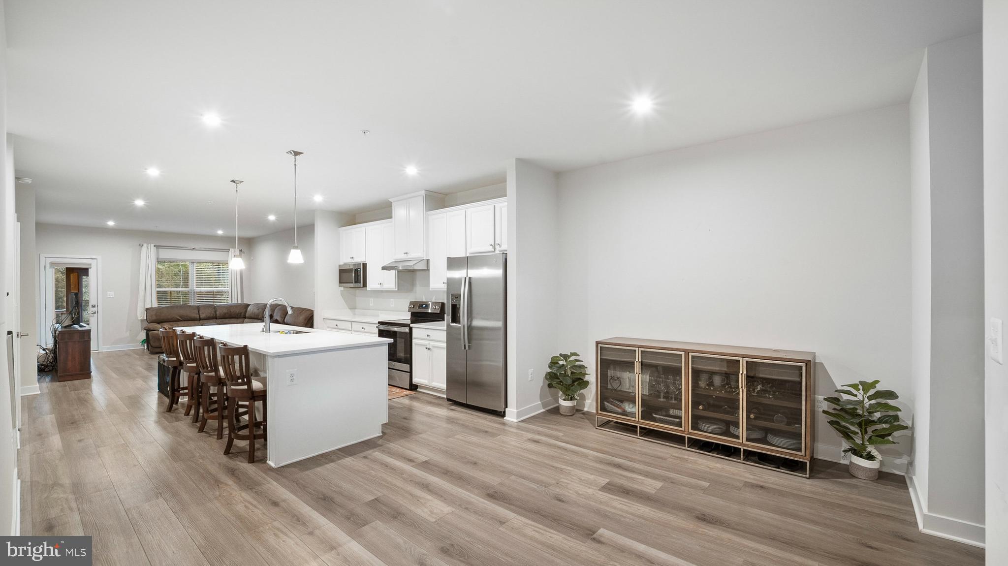 TANYARD SHORES - Residential