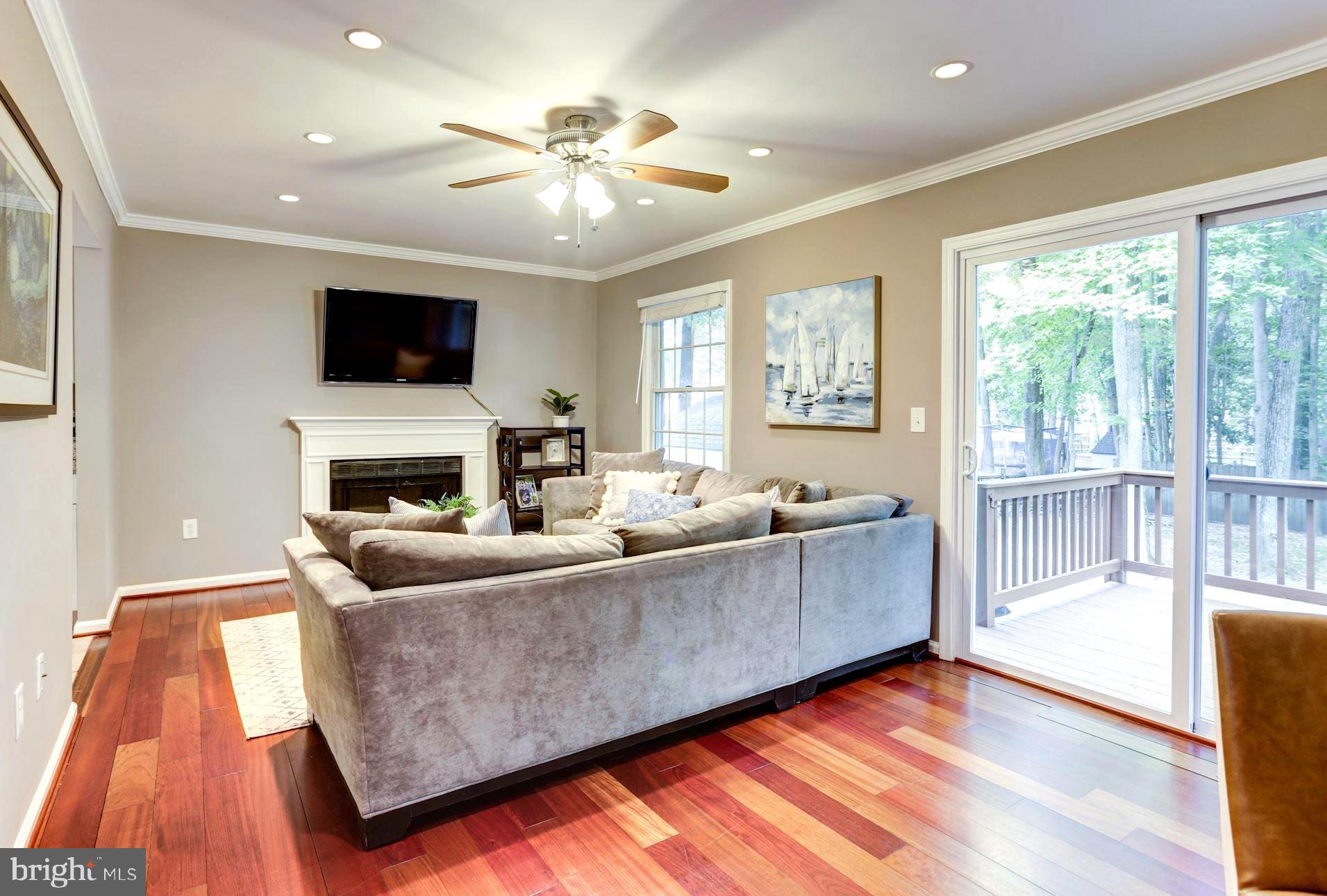 BAY HIGHLANDS - Residential