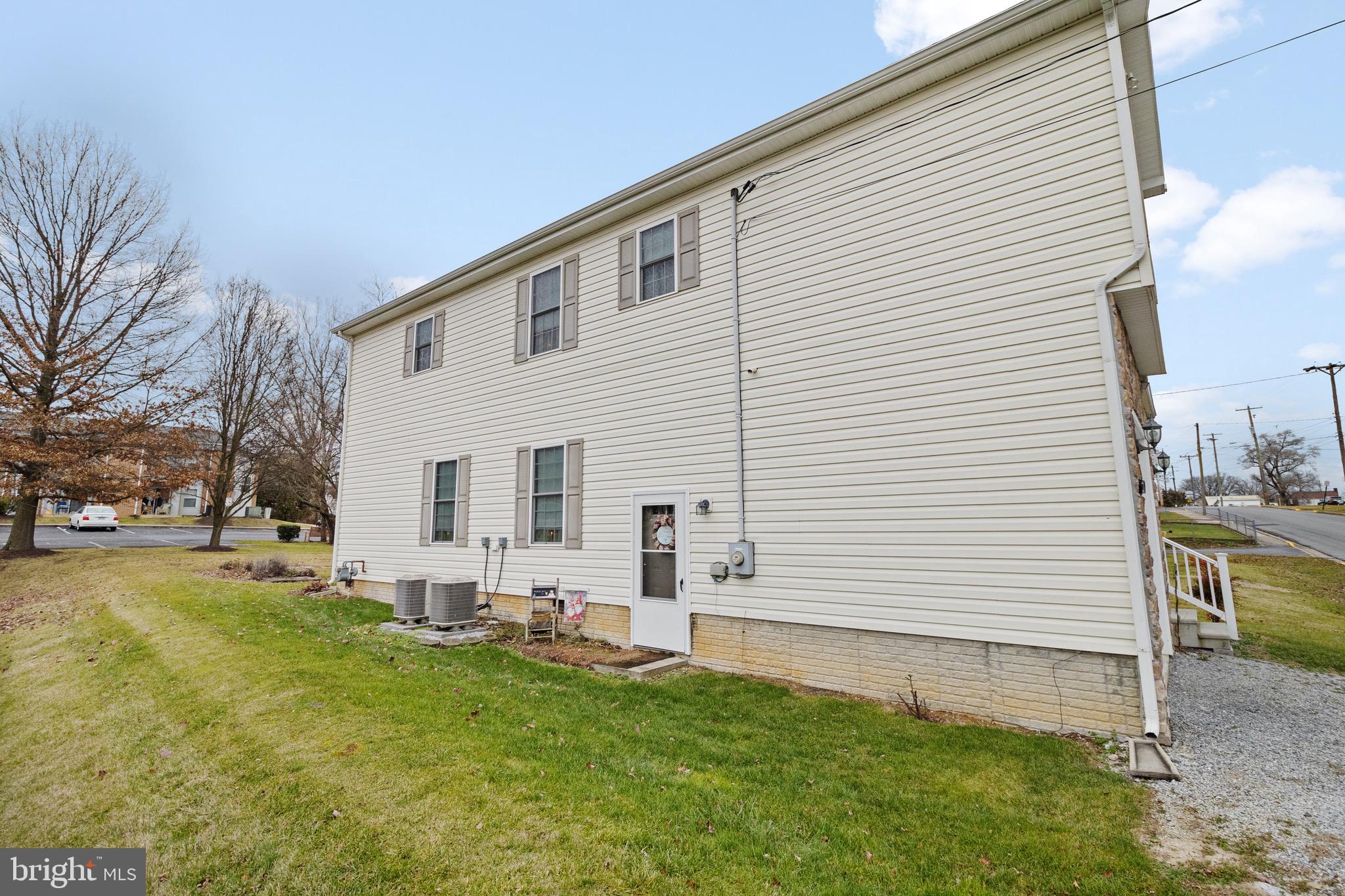 MARTINSBURG CITY - Residential