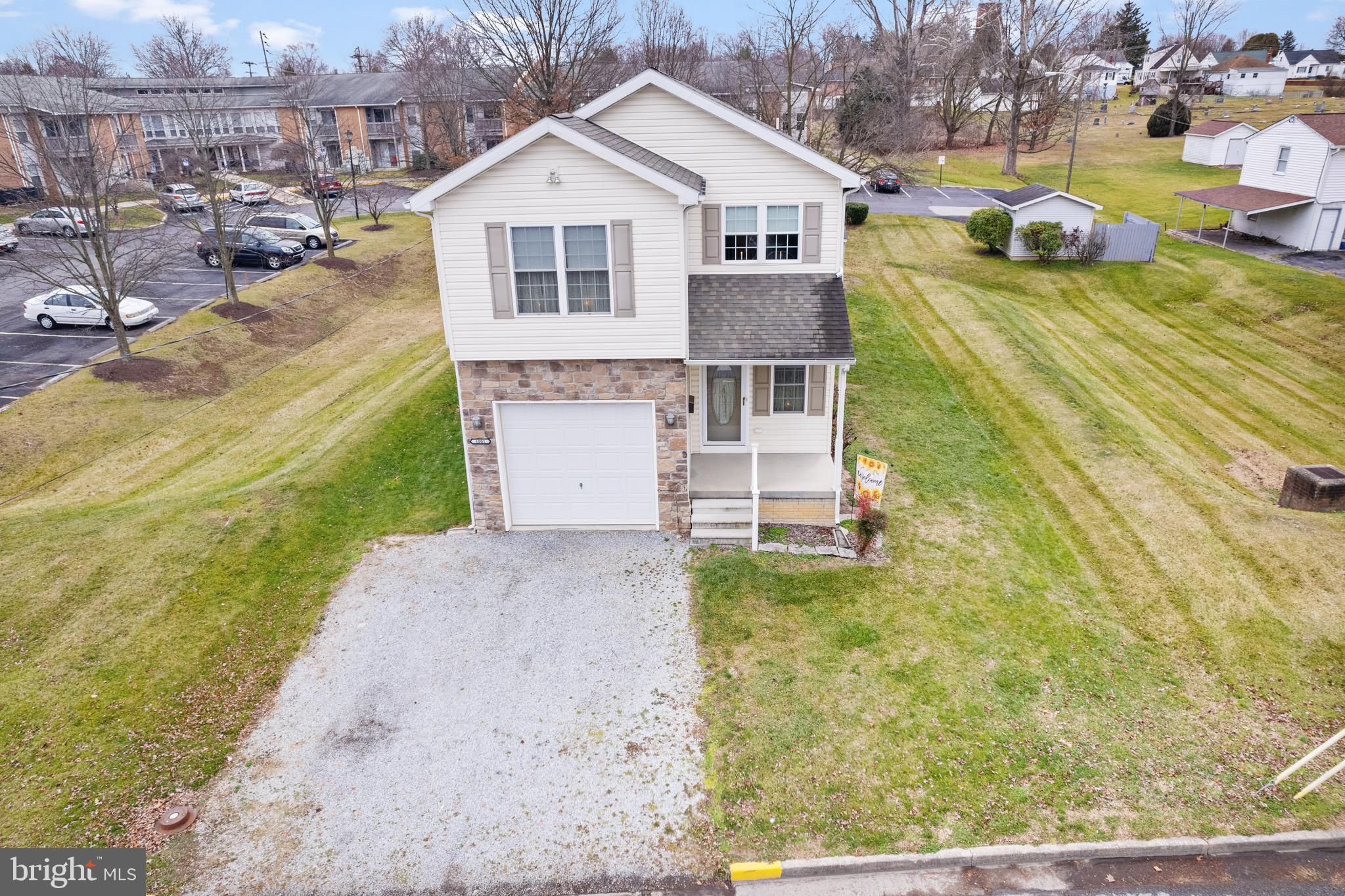 MARTINSBURG CITY - Residential