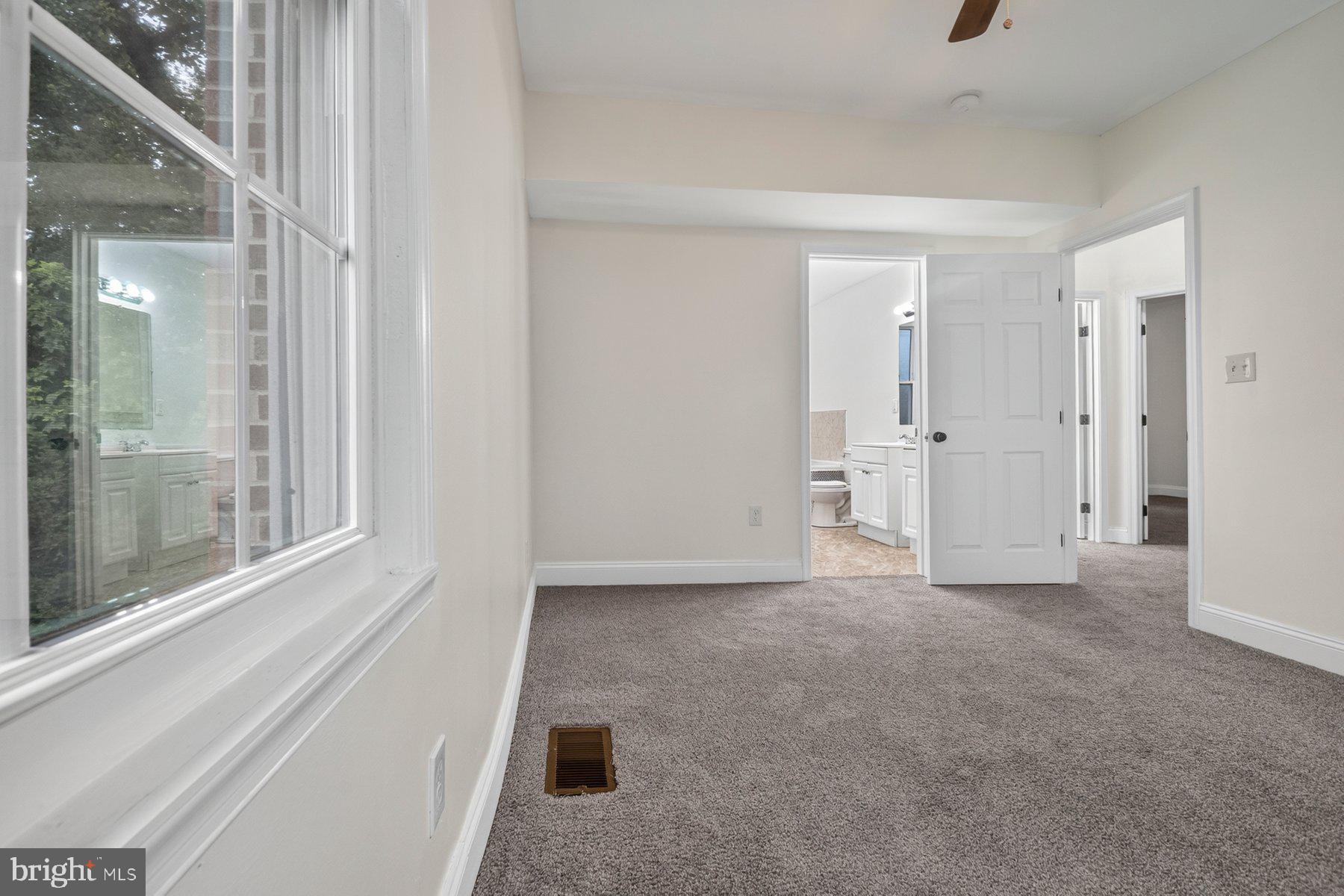 WINDSOR HILLS - Residential