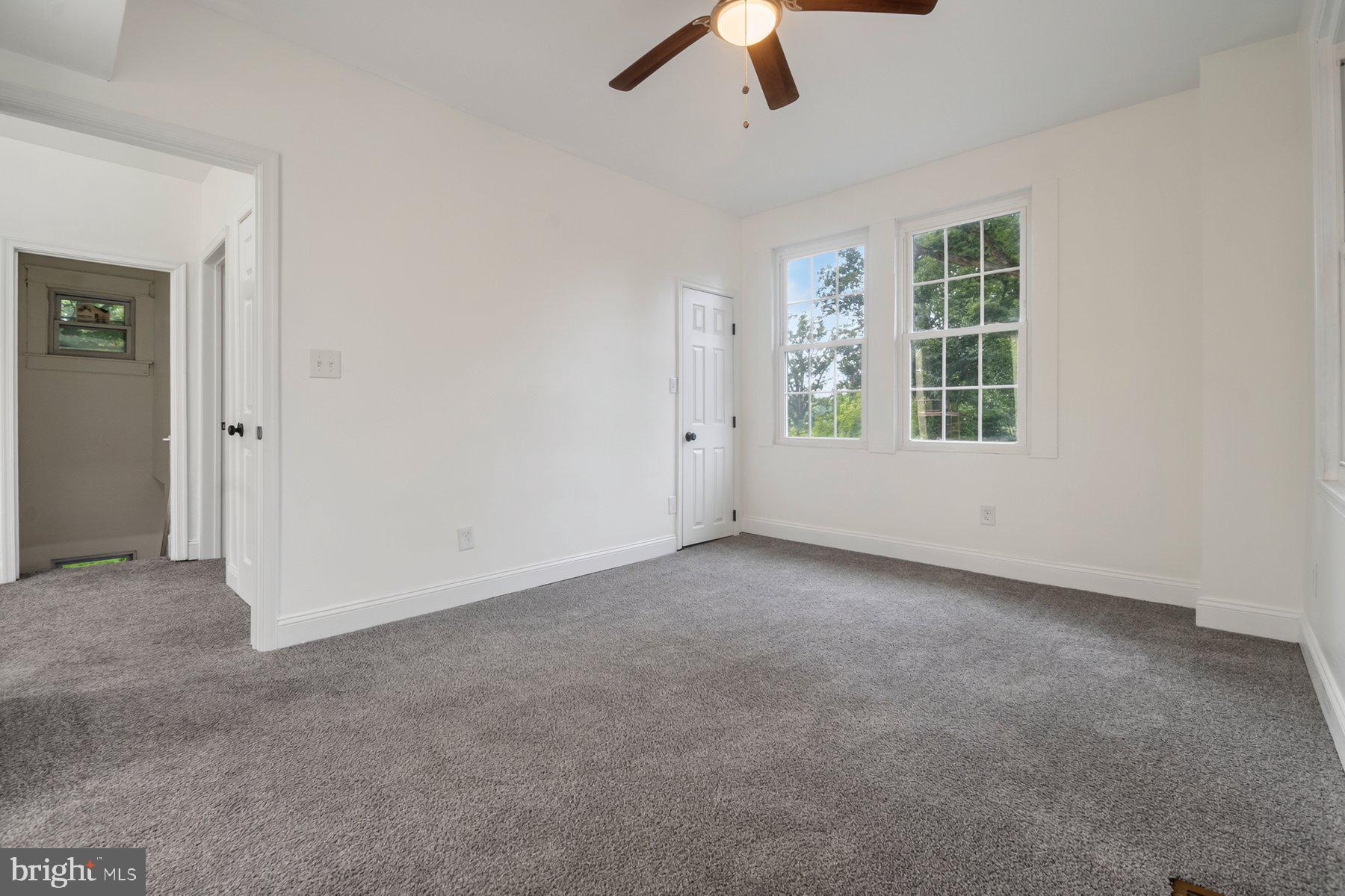 WINDSOR HILLS - Residential