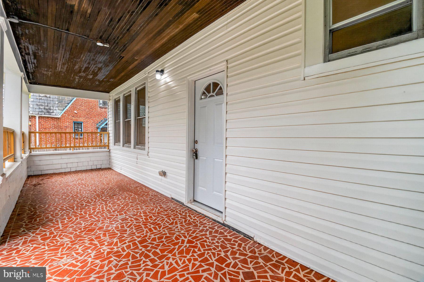 WINDSOR HILLS - Residential