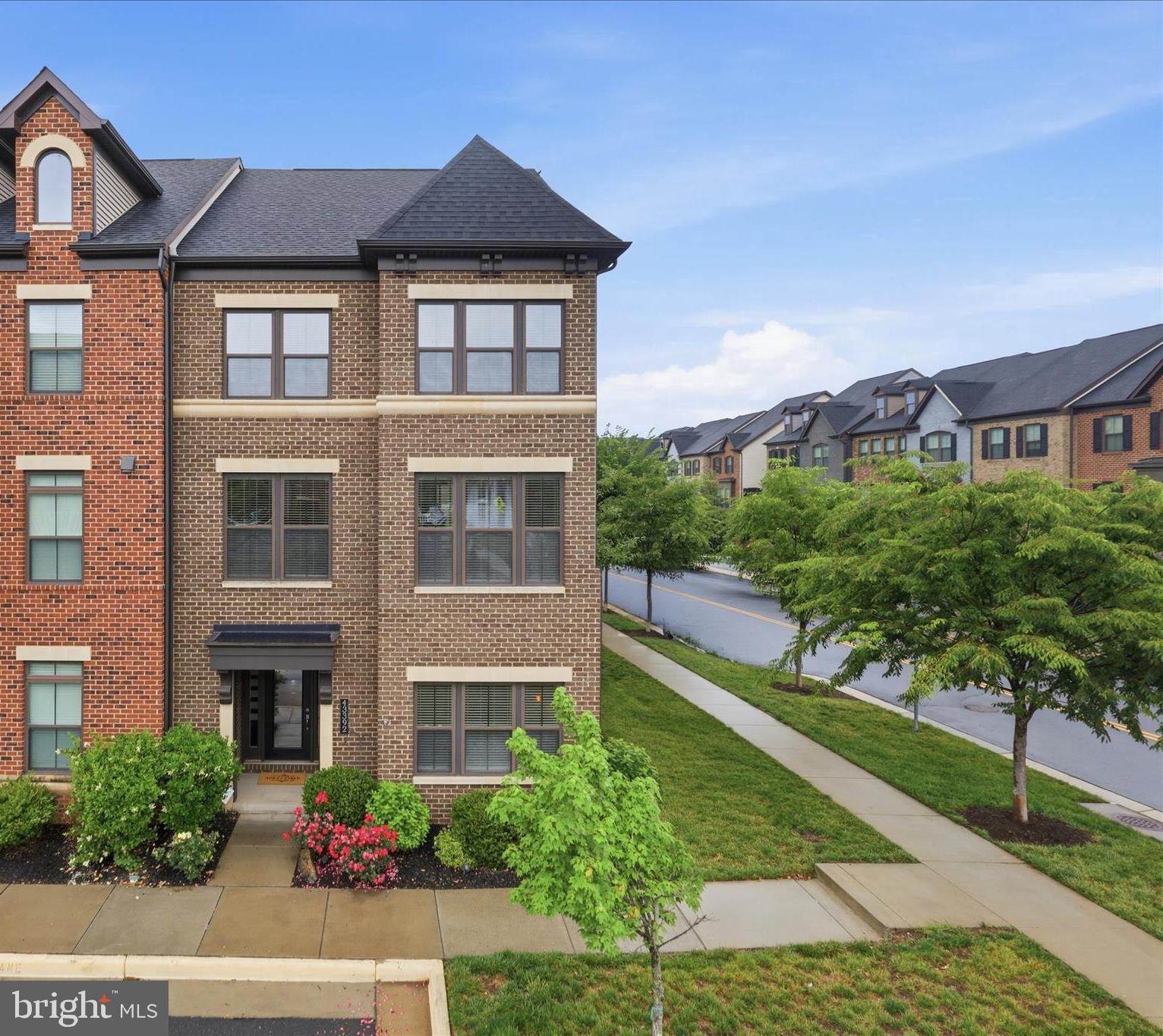 WESTMOORE AT MOOREFIELD - Residential