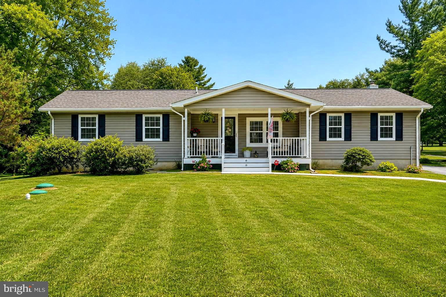 MIDDLE RIVER - Residential