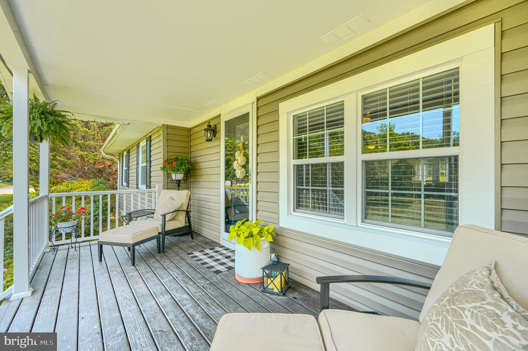 MIDDLE RIVER - Residential