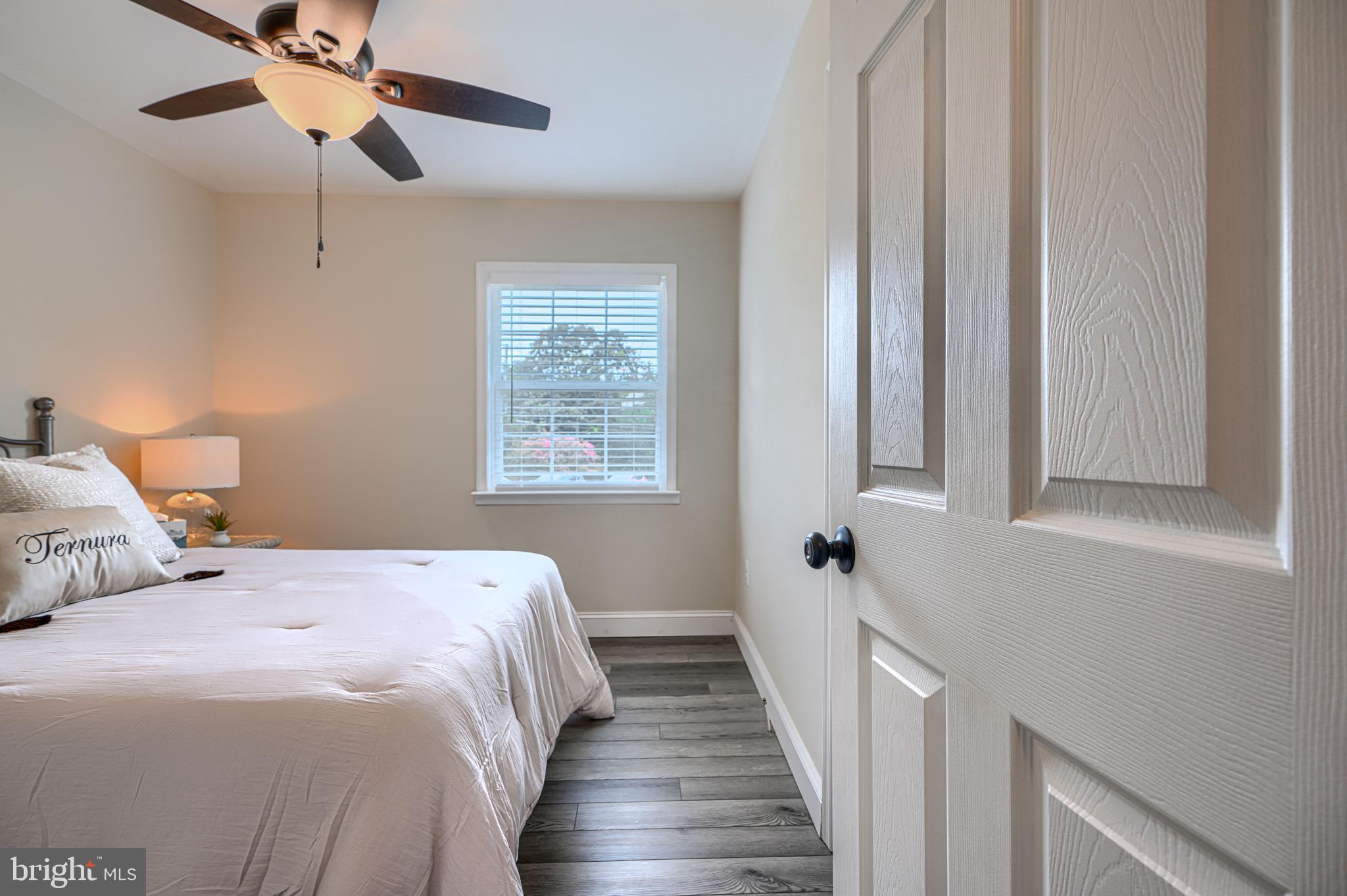 MIDDLE RIVER - Residential