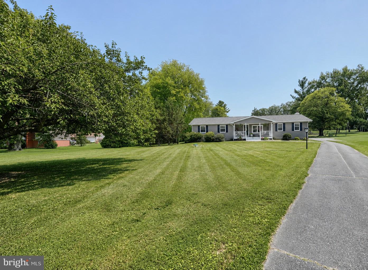 MIDDLE RIVER - Residential