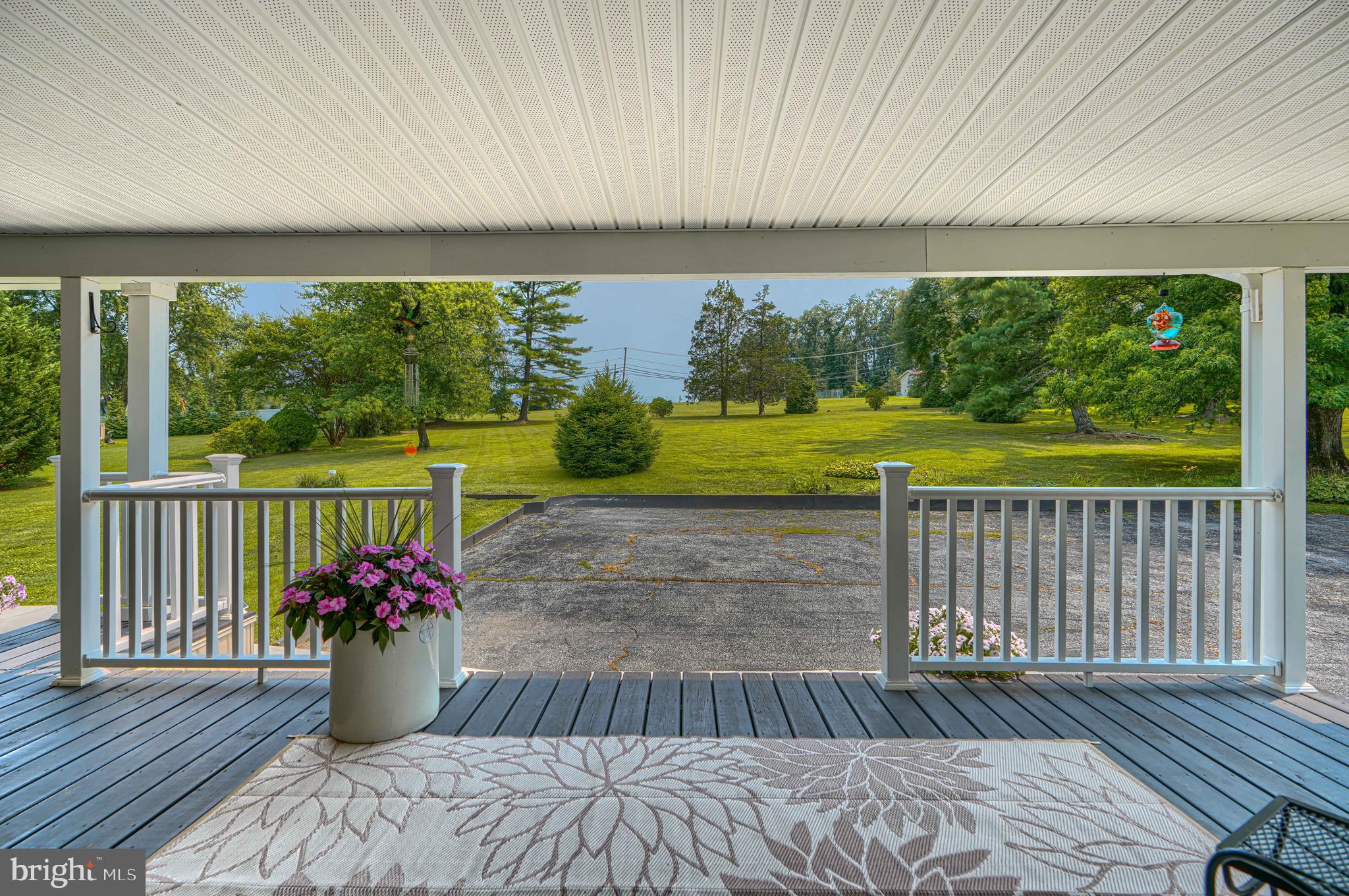 MIDDLE RIVER - Residential