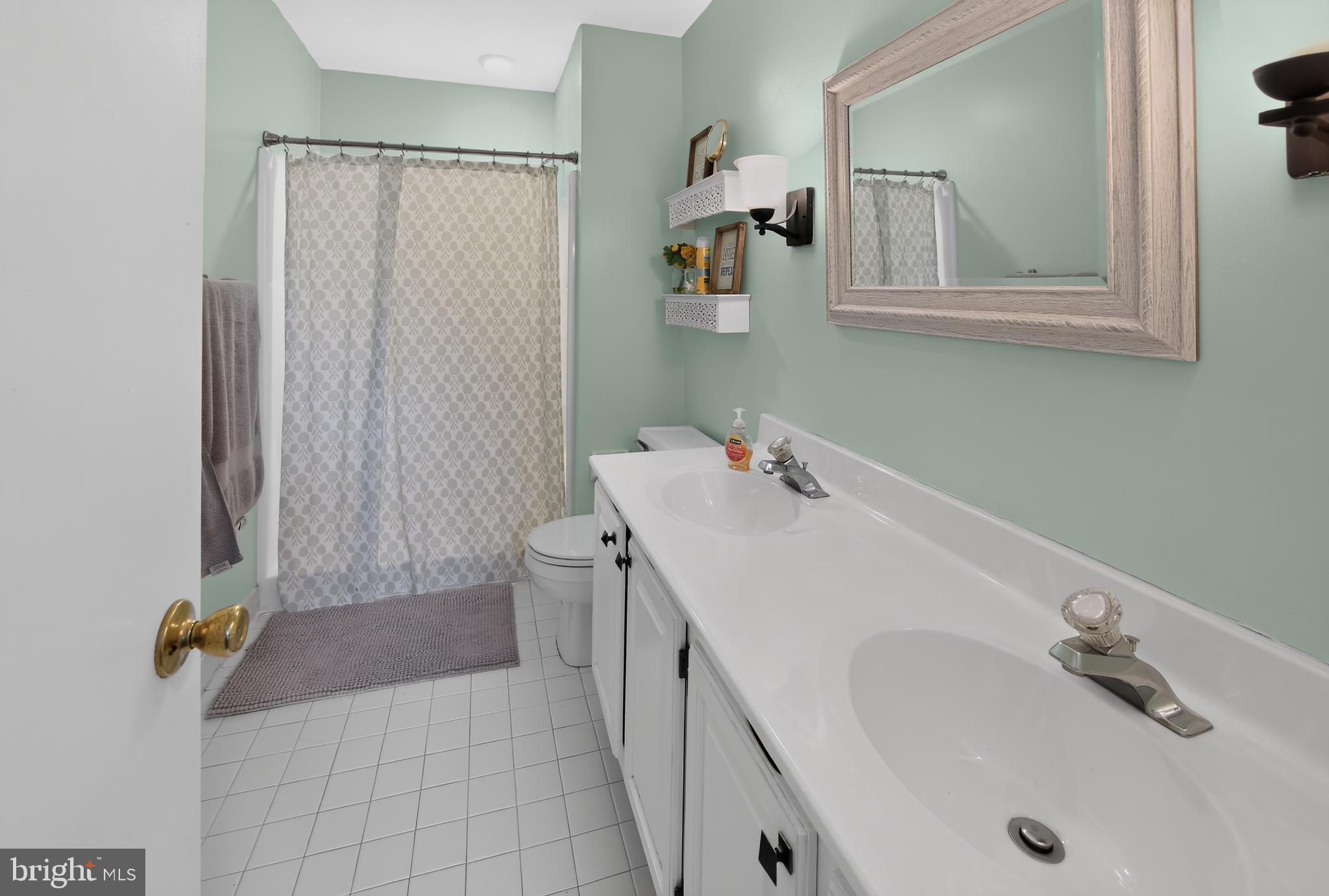 CHANDLERS CROSSING - Residential