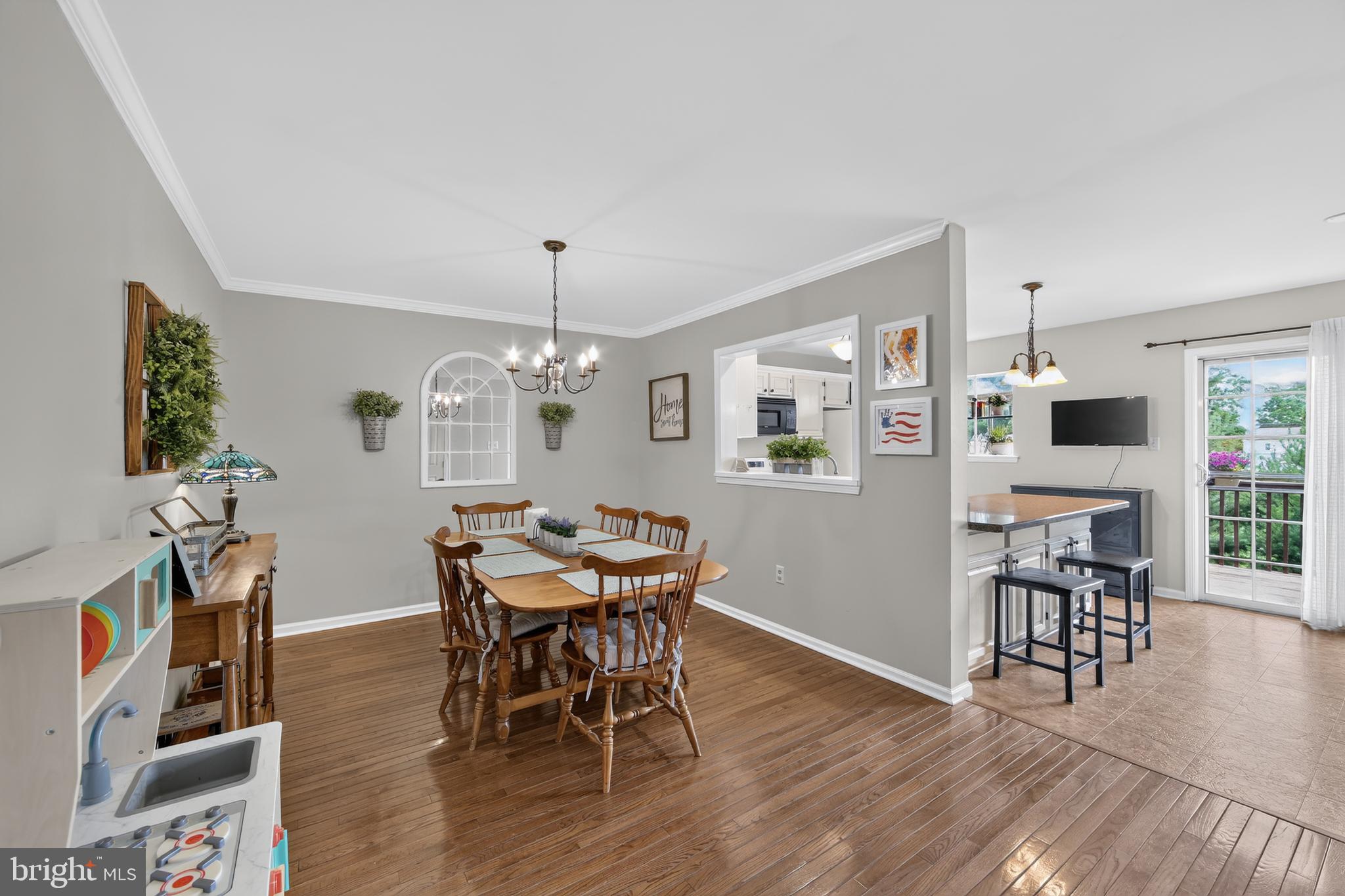 CHANDLERS CROSSING - Residential
