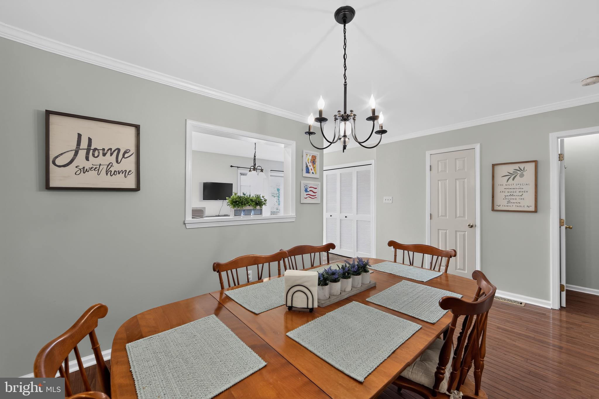CHANDLERS CROSSING - Residential