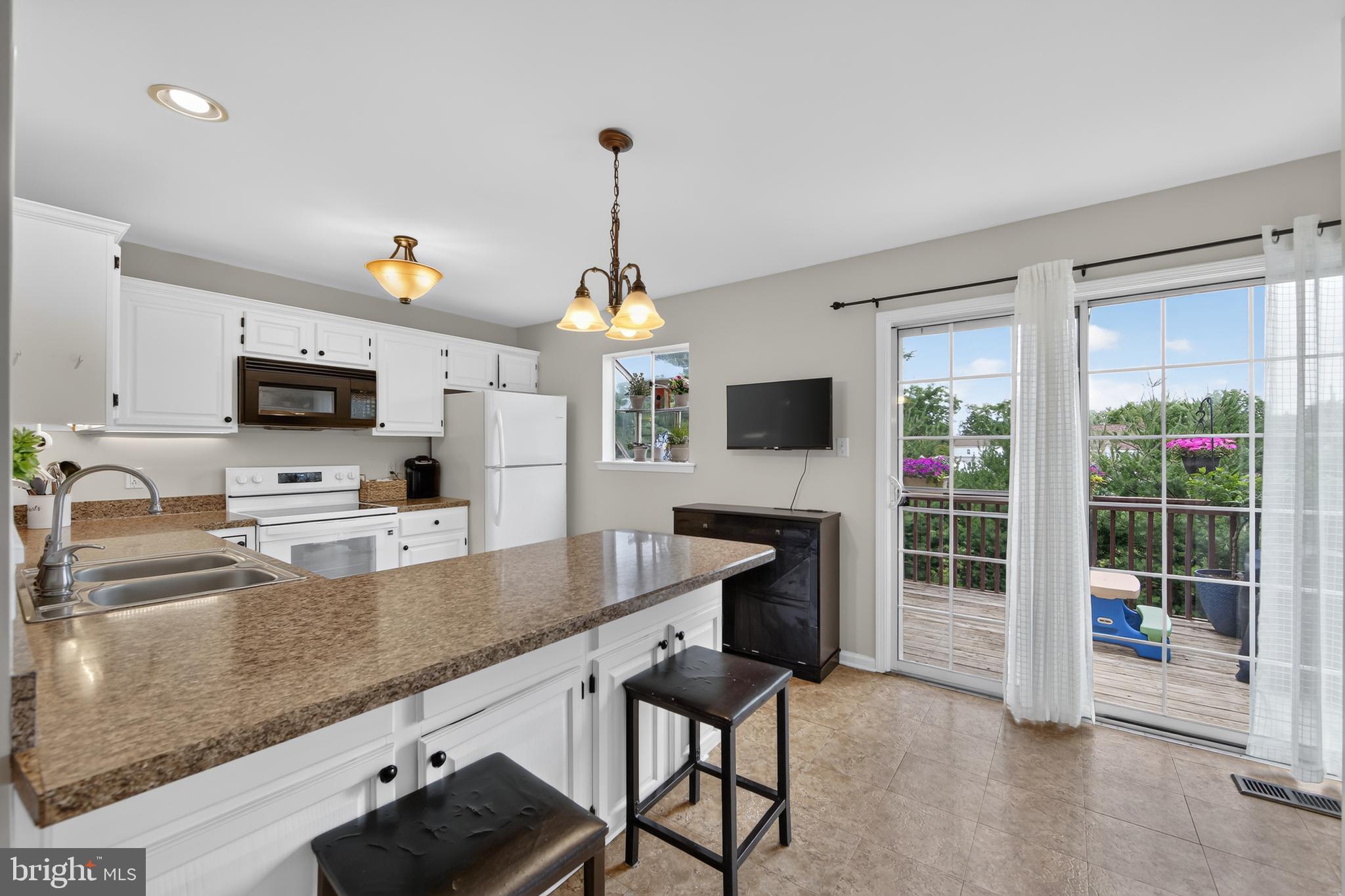 CHANDLERS CROSSING - Residential
