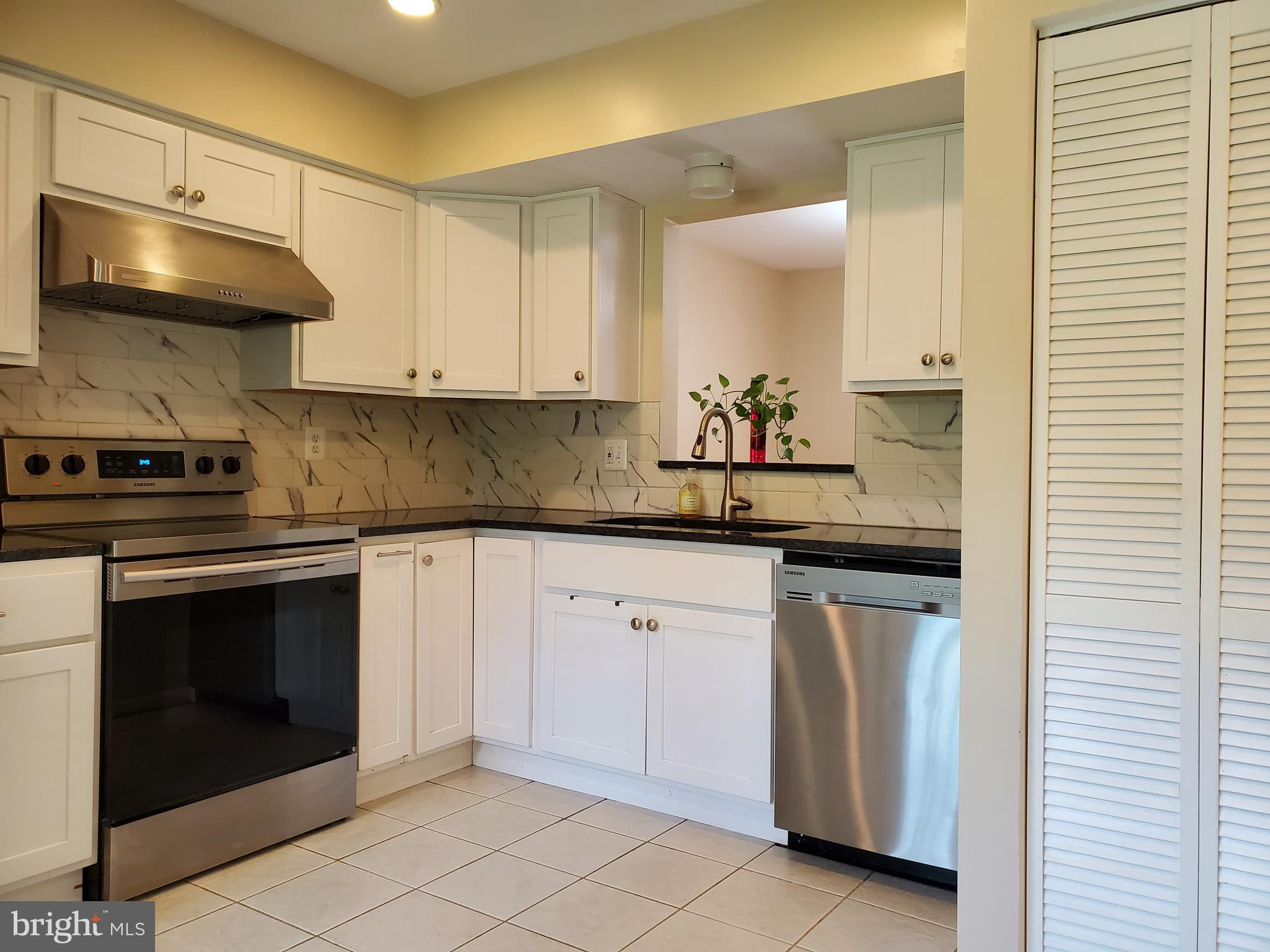 STONEBRIDGE - Residential Lease