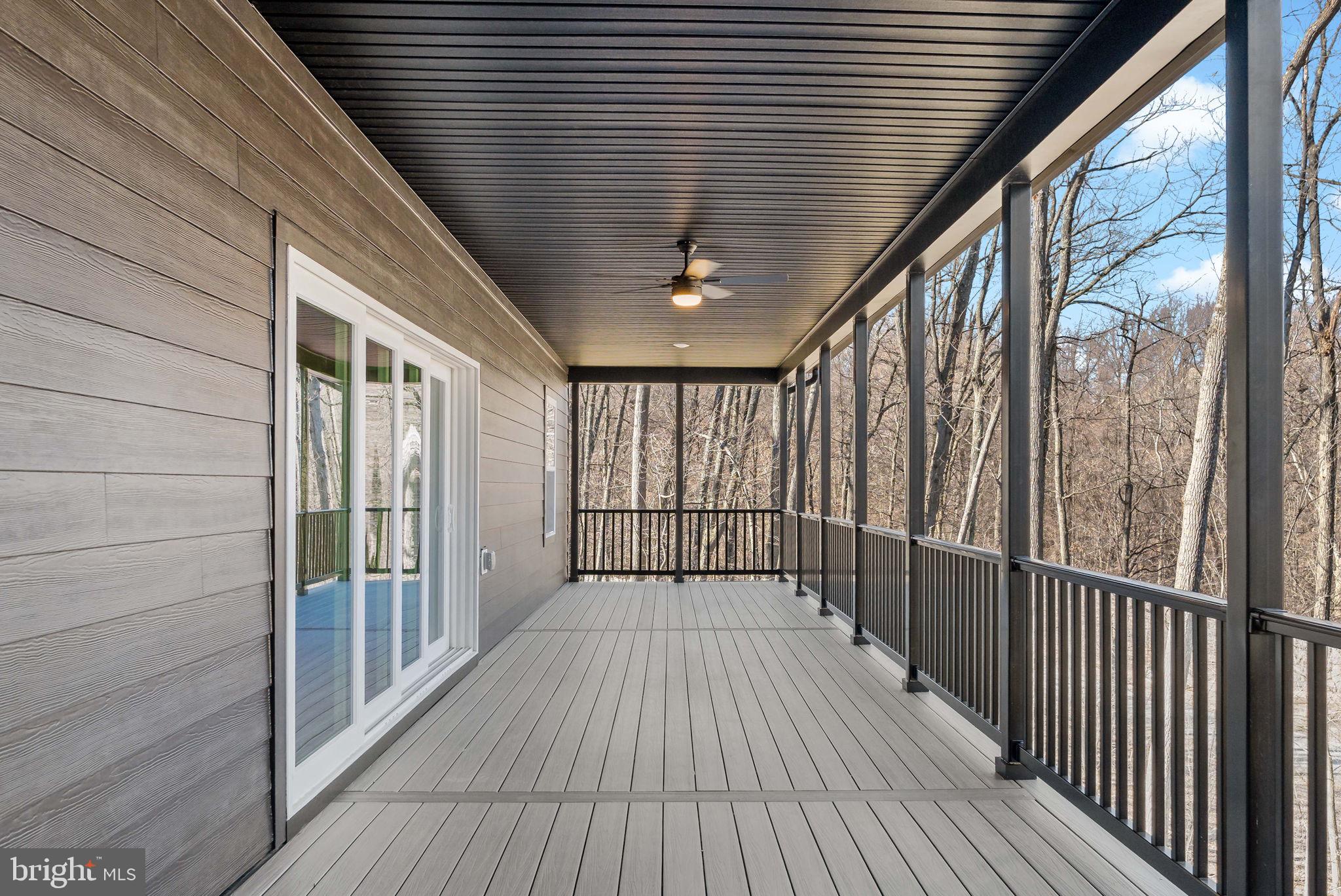 HALLMARK GLEN - Residential