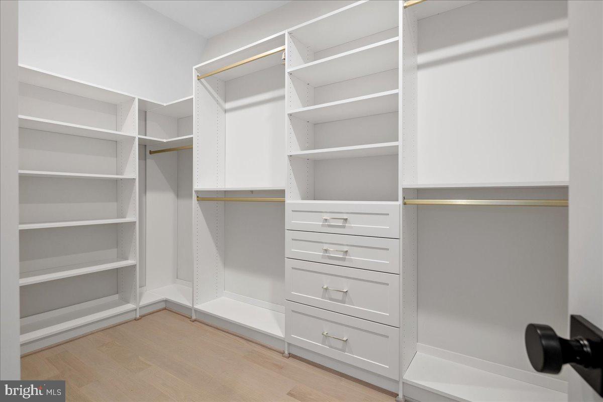MERRELL PARK - Residential